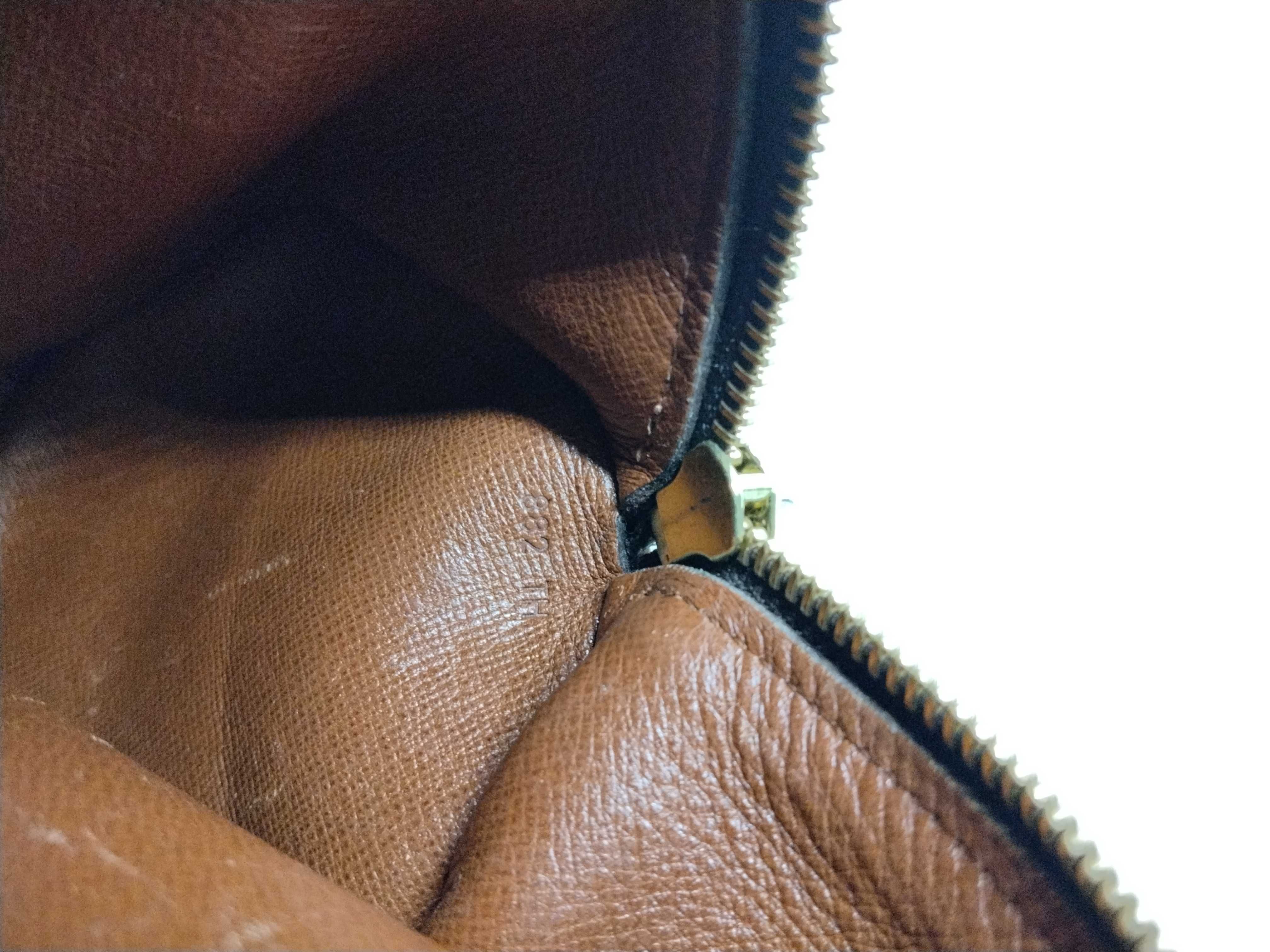 Monogram M51386 Papillon 26 Handbag — view 13
