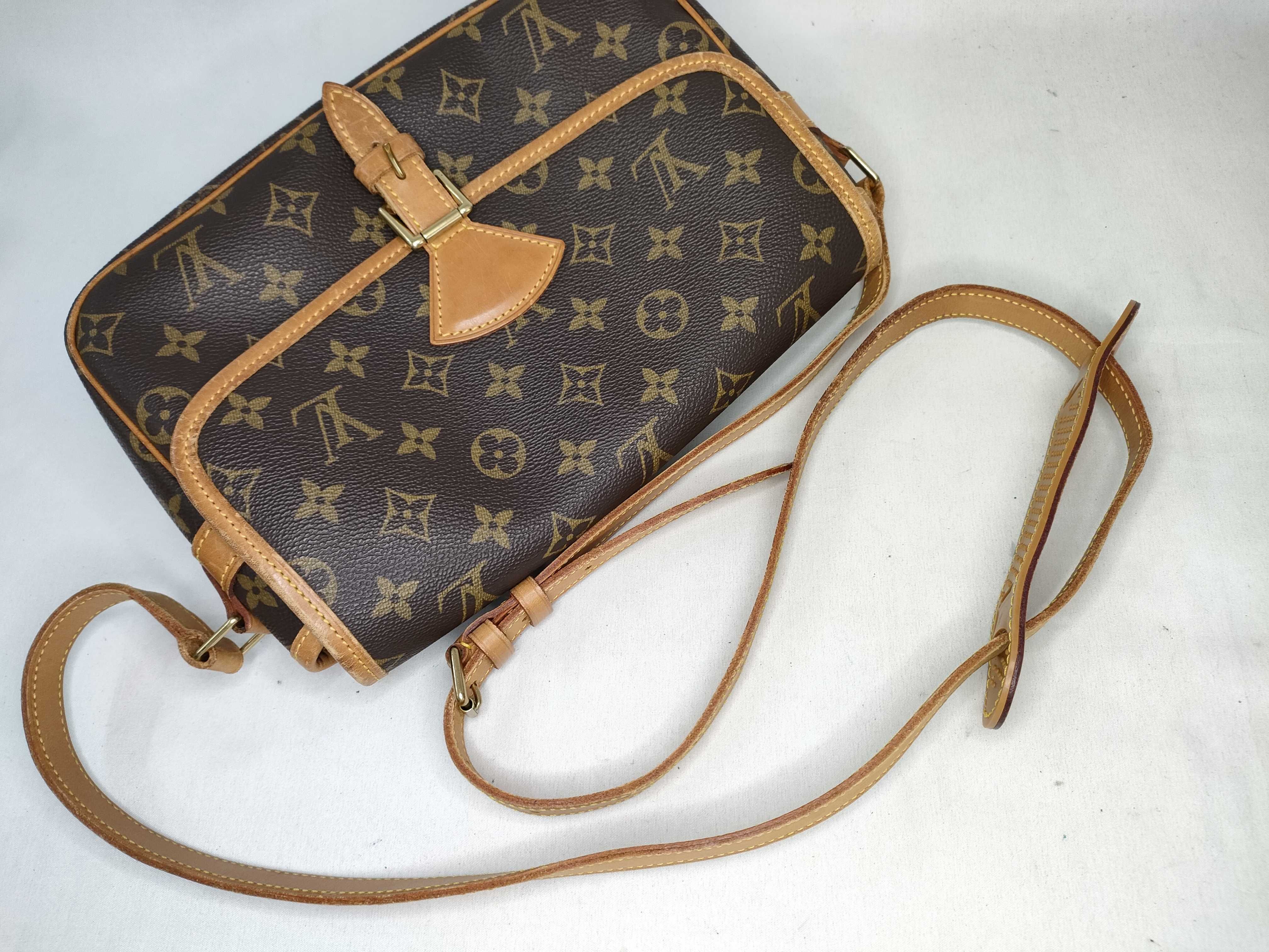 Monogram M42250 Sologne Shoulder Bag — view 3