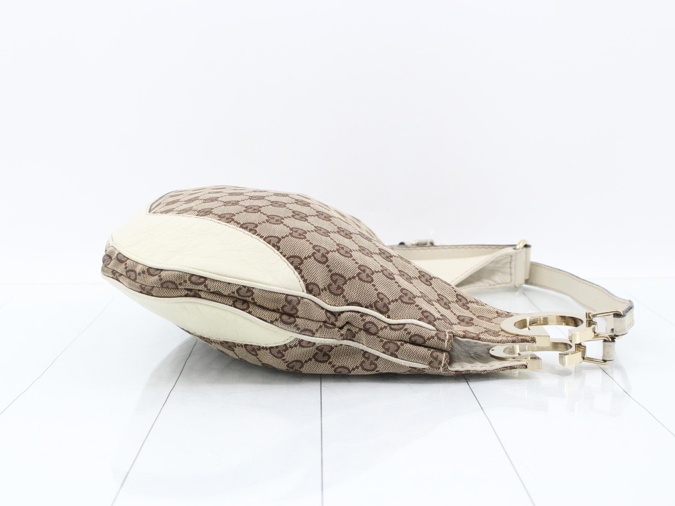 GG canvas shoulder bag — view 3