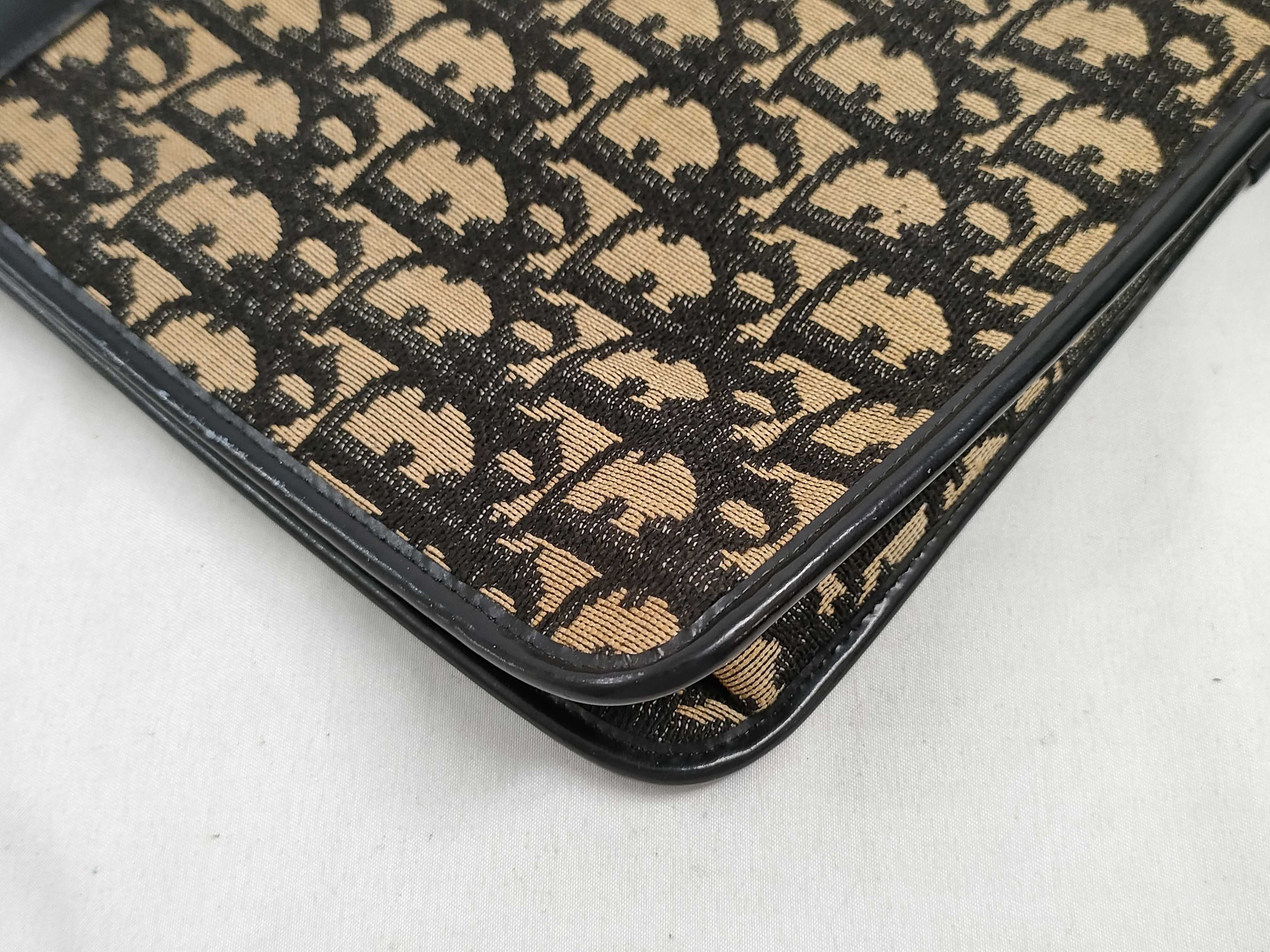 Trotter Old Vintage CD Logo Trotter Second Bag Clutch Bag Second Bag — view 11