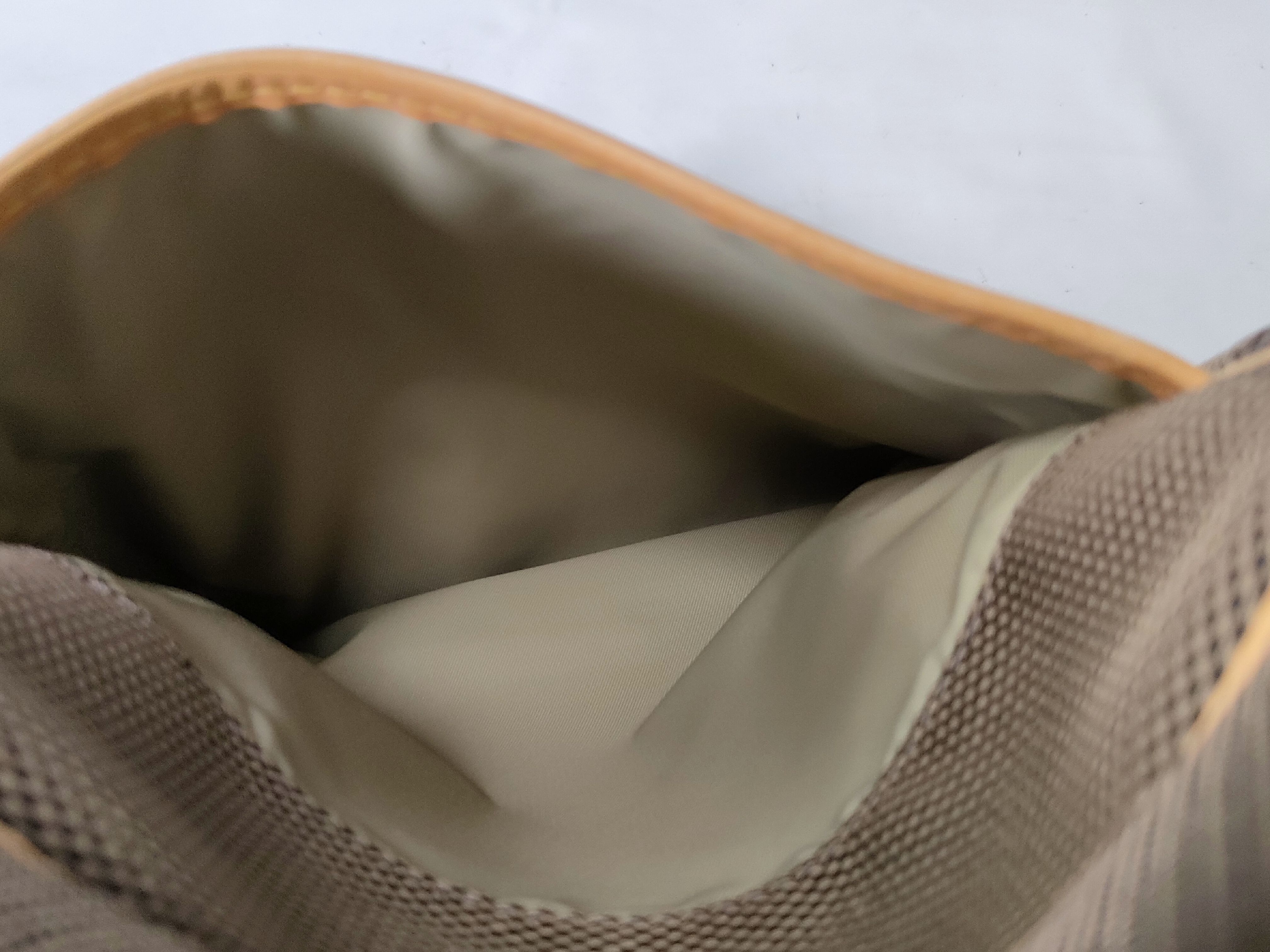 M93040 Citadin Shoulder Bag — view 14
