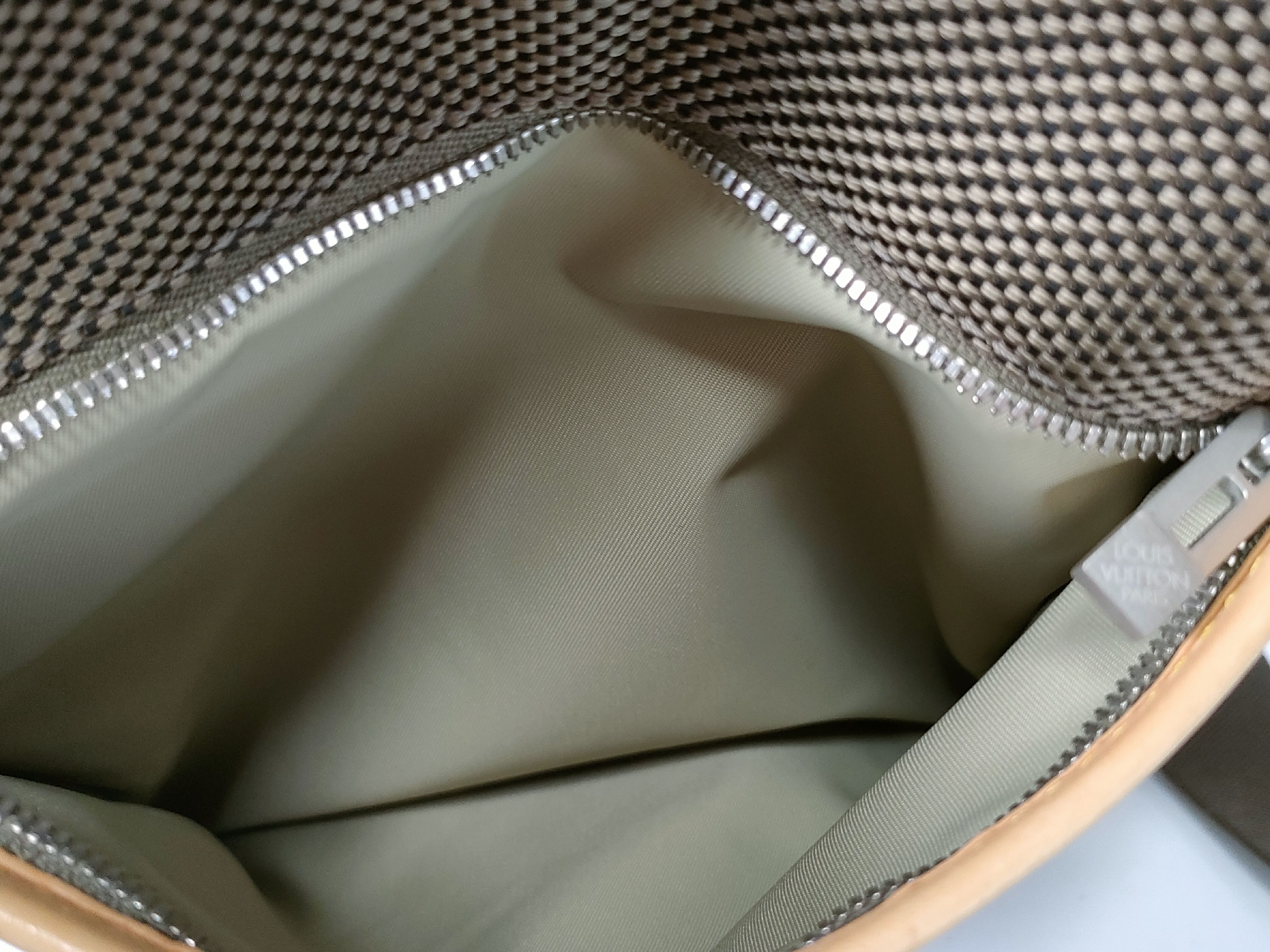 M93040 Citadin Shoulder Bag — view 15