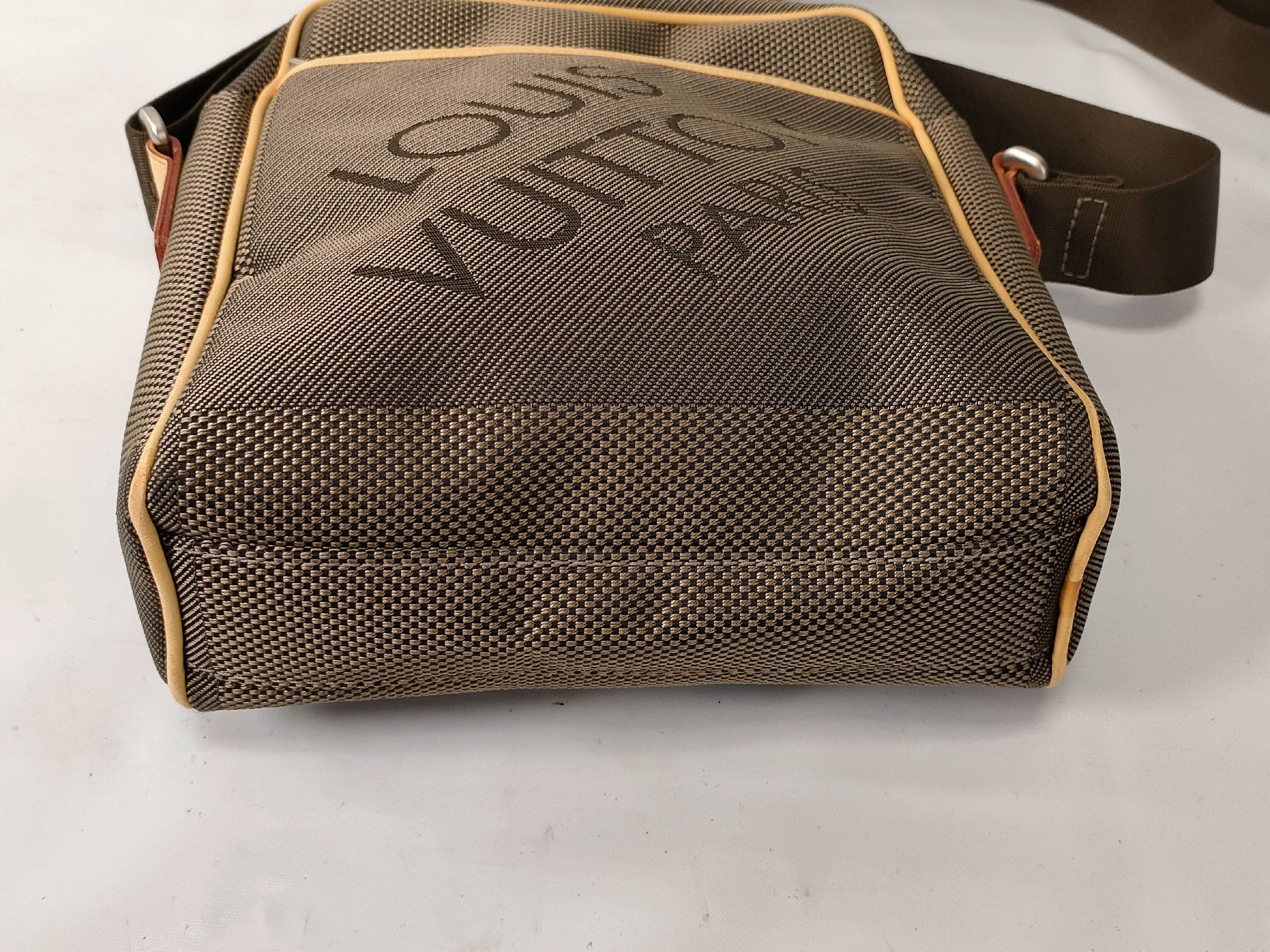 M93040 Citadin Shoulder Bag — view 7