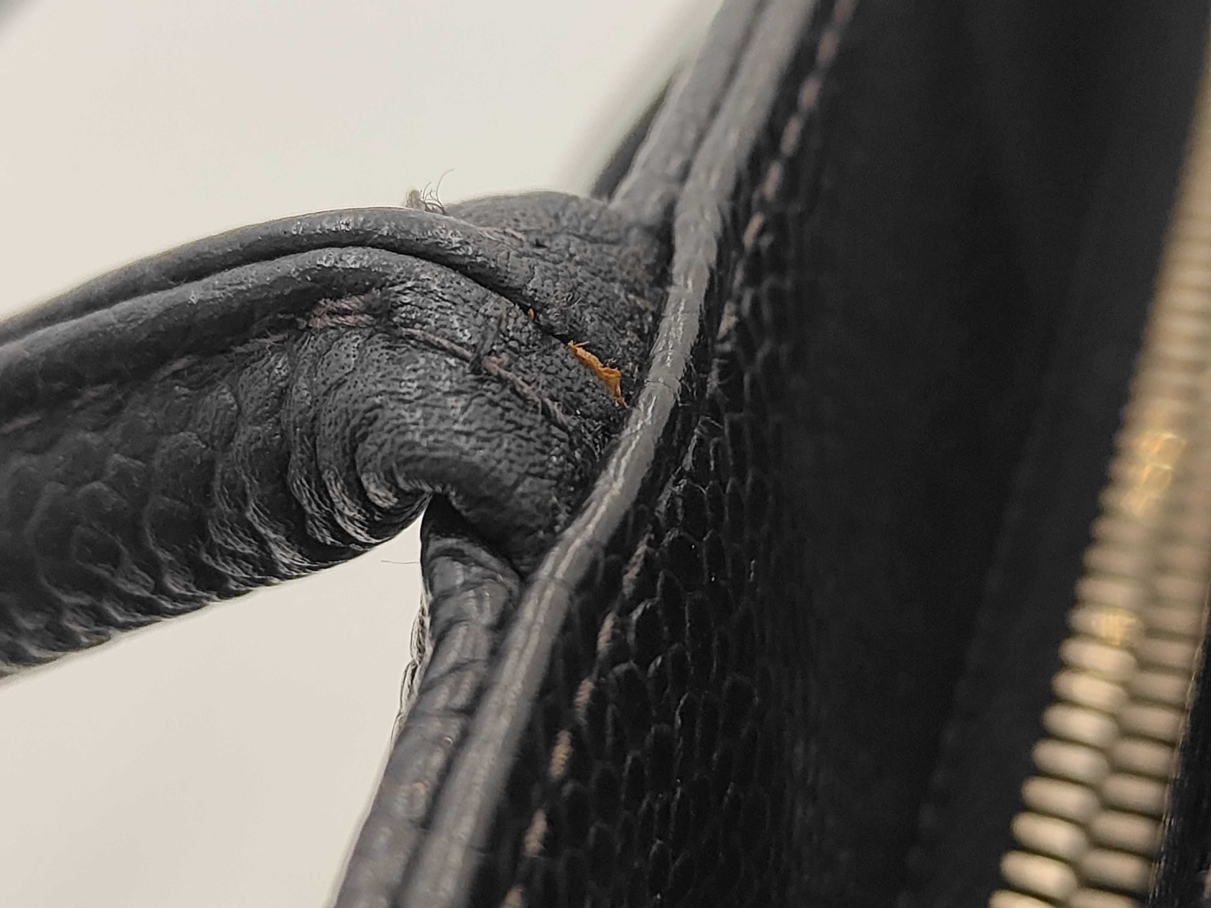 Reissue Tote Bag, Caviar Leather, Series 5 — view 6