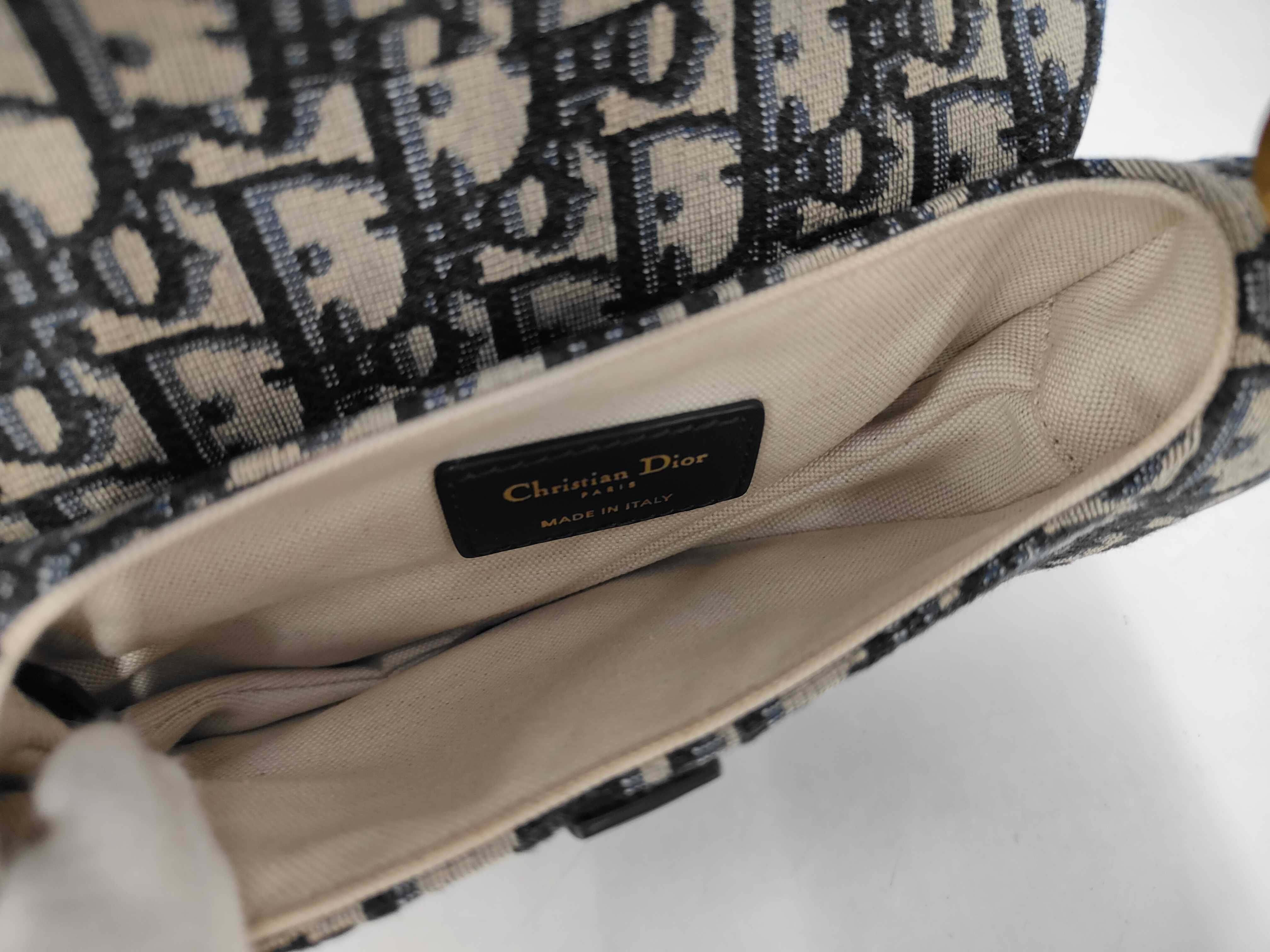 handbag — view 9