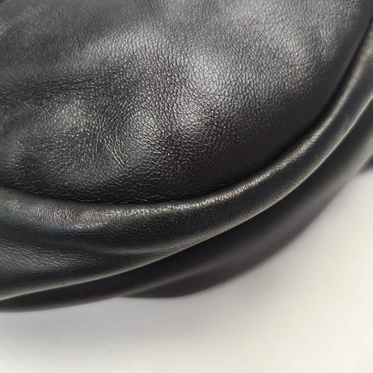 【*Shipped from: China*】SAINT LAURENT Lambskin Shoulder Bag — view 13