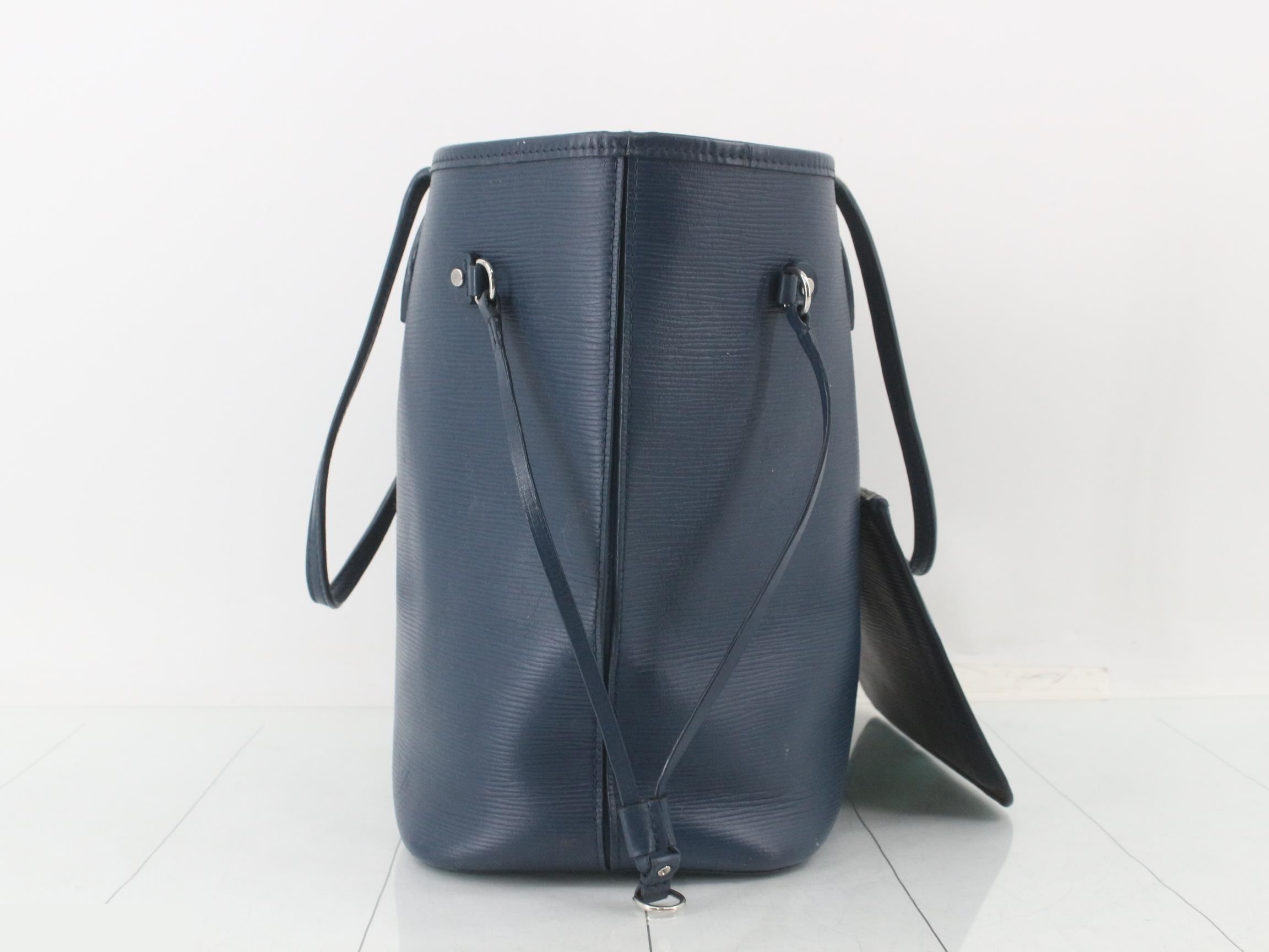 Epi Neverfull MM Indigo Blue Tote Bag with Pouch — view 3