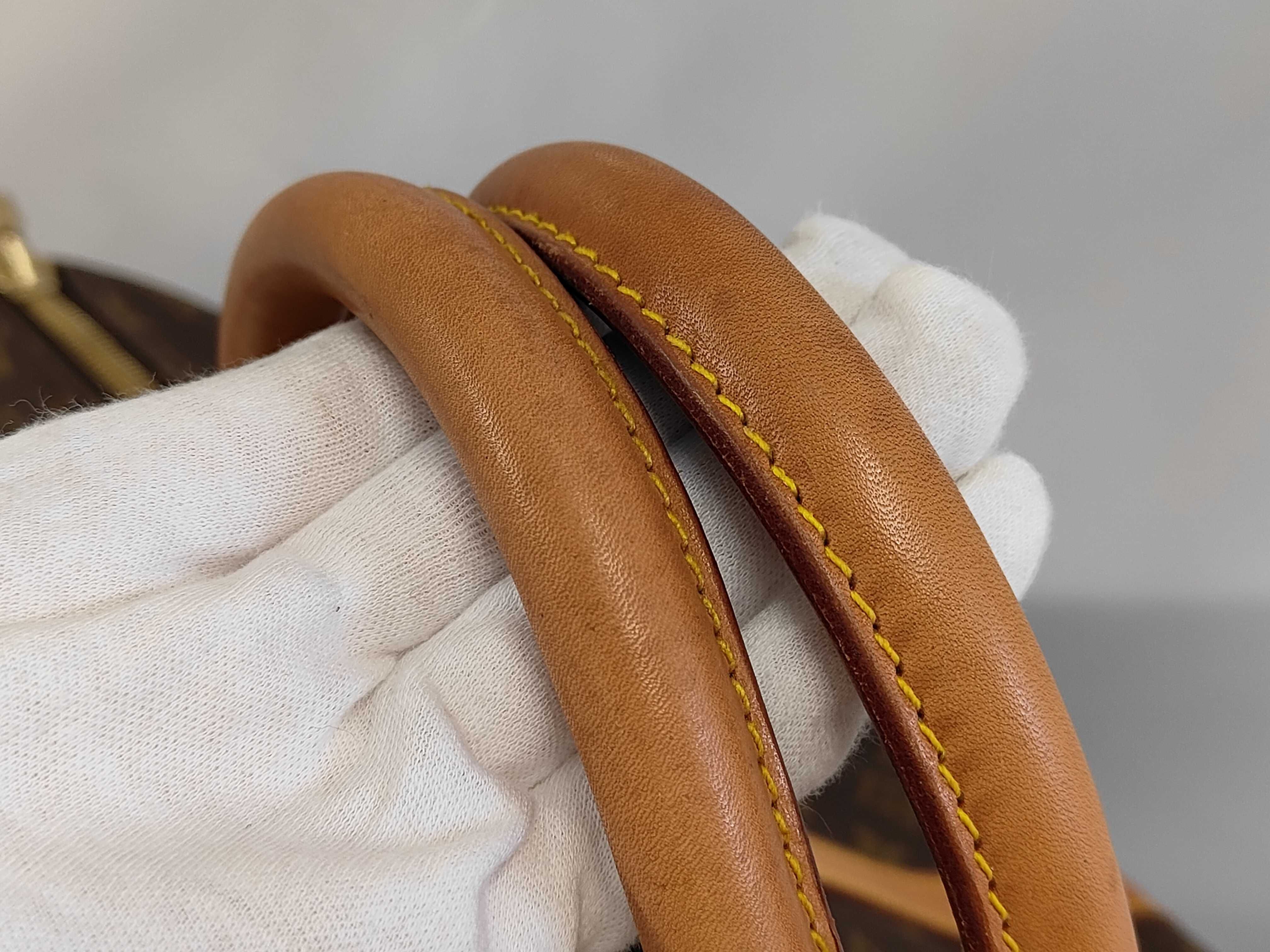 Monogram Keepall Bandoulière 55 Boston Bag — view 6