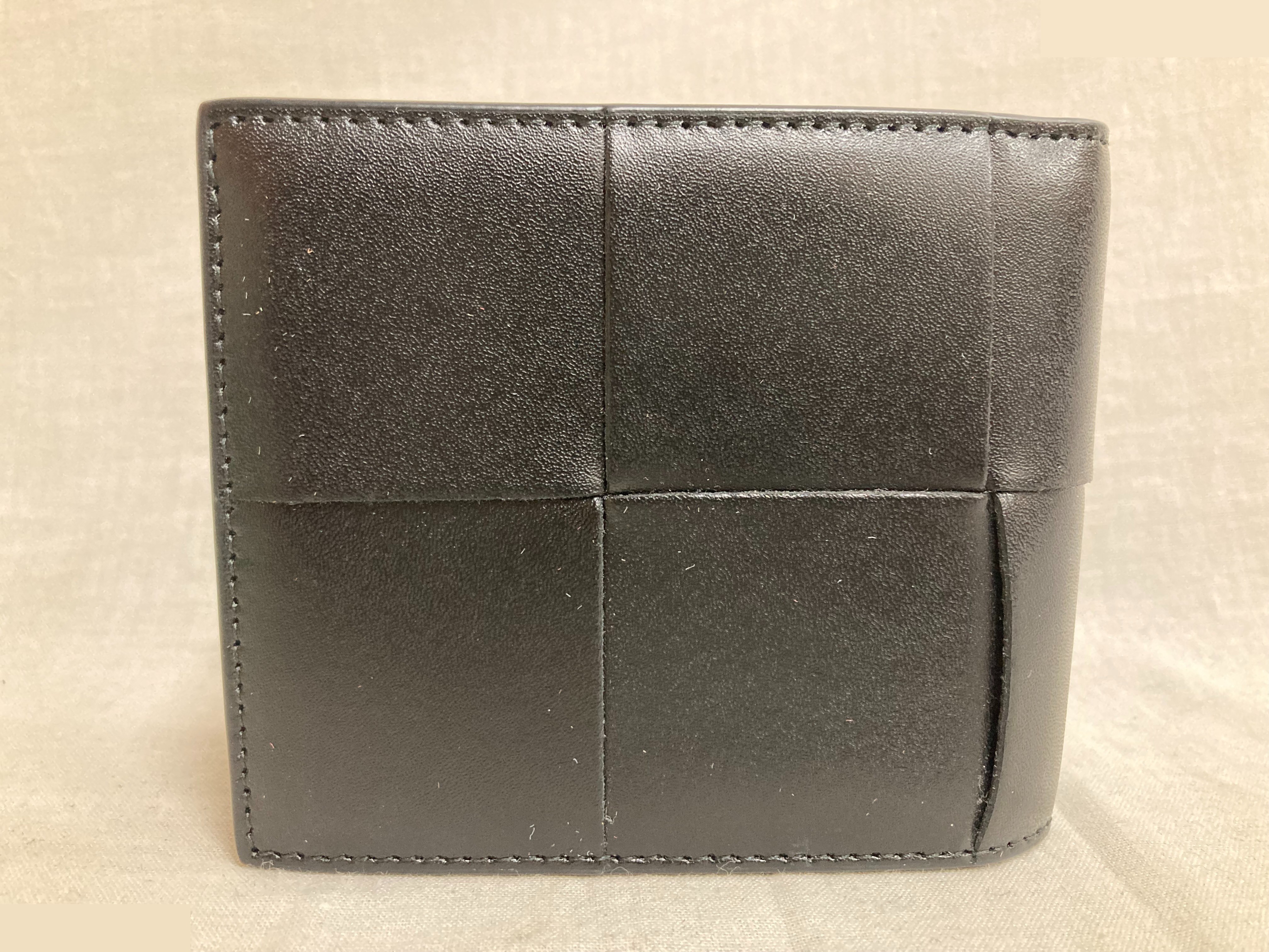 Intrecciato (bag), bi-fold wallet, maxi intrecciato — view 2