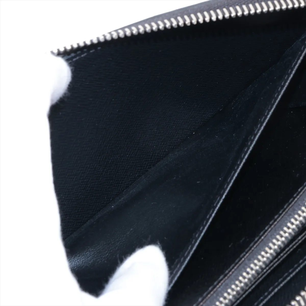 Epi Zippy Wallet M61857 CA4104 Noir Round Zip Wallet — view 4