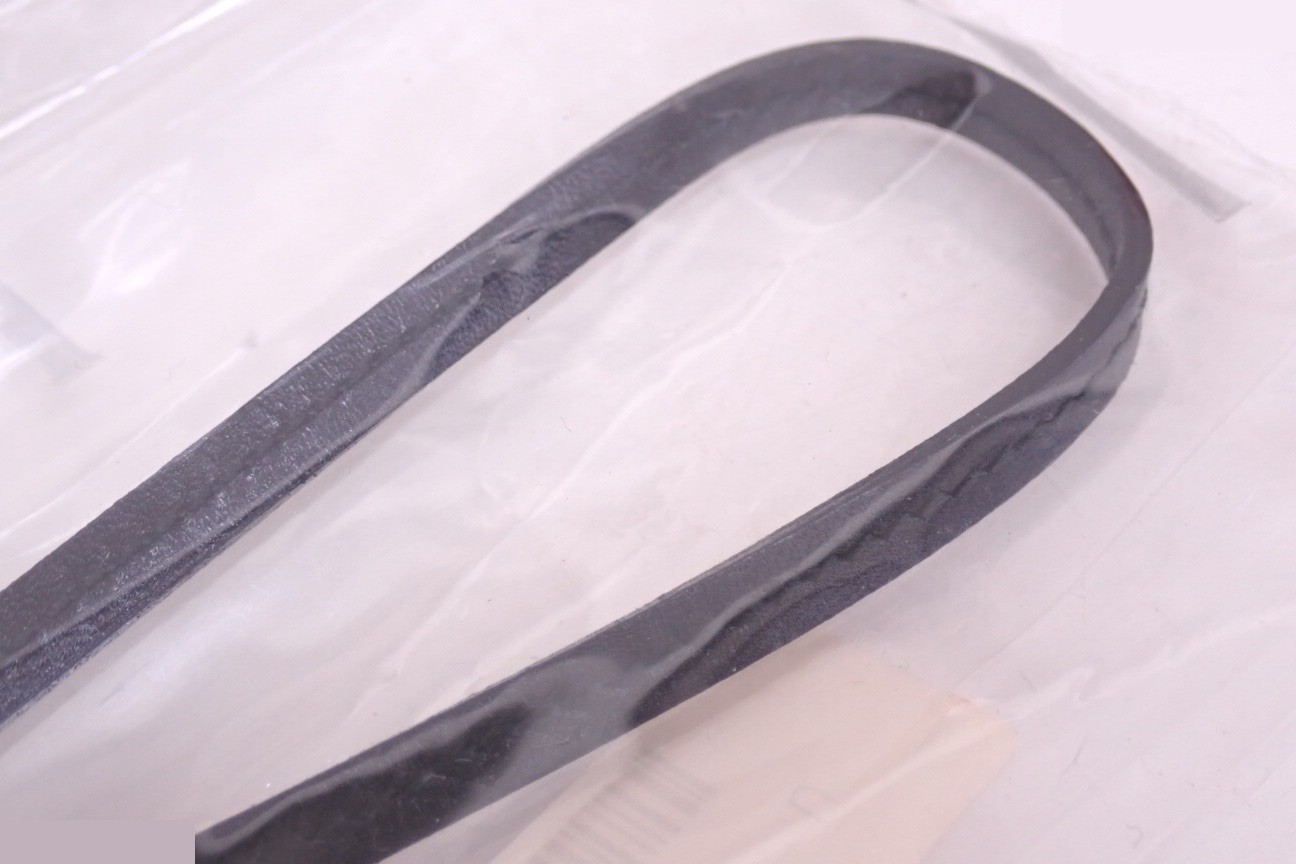 Unused Gucci strap — view 3