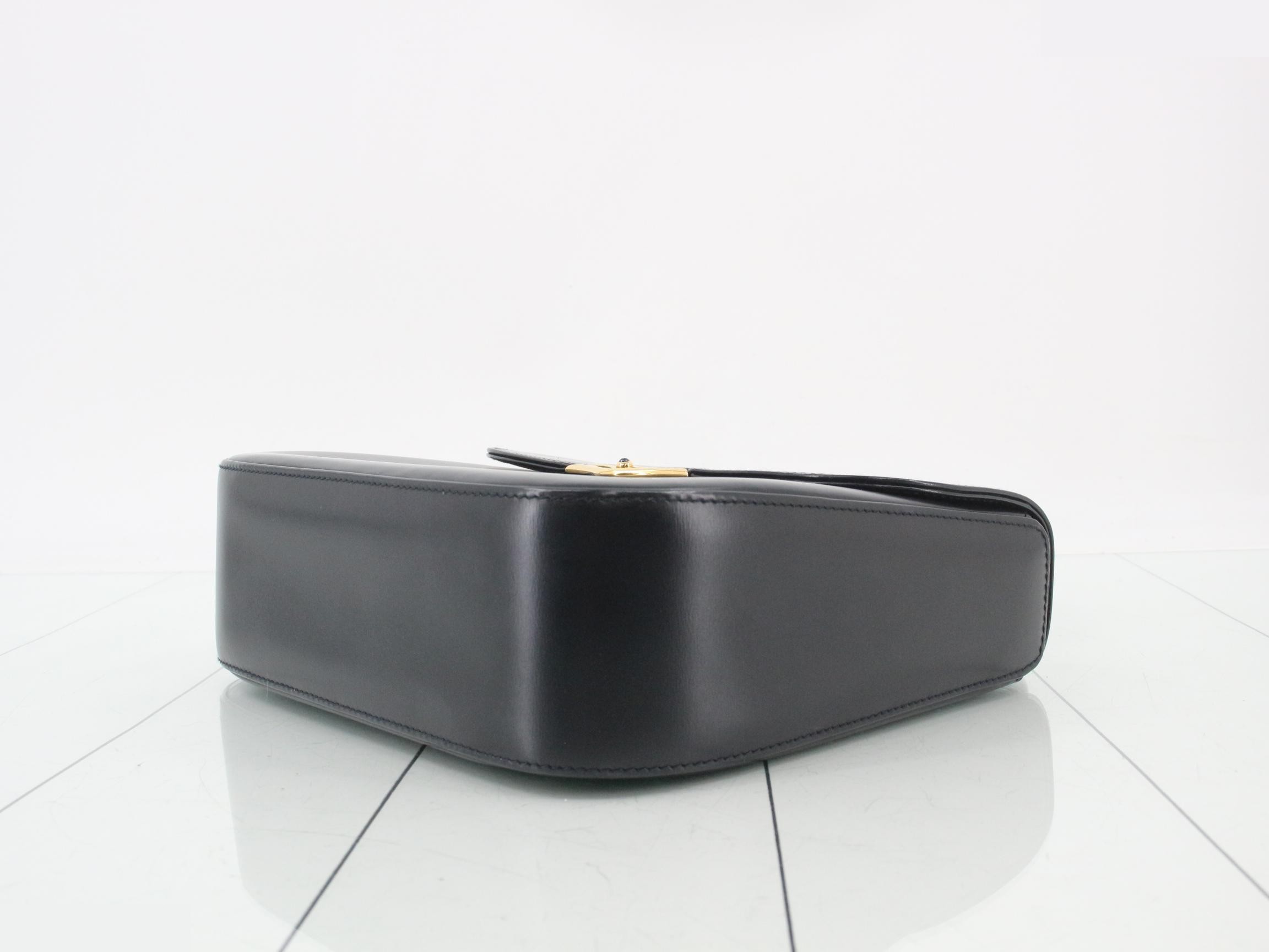Other lines: Bags & Handbags, Sapphire Leather — view 6