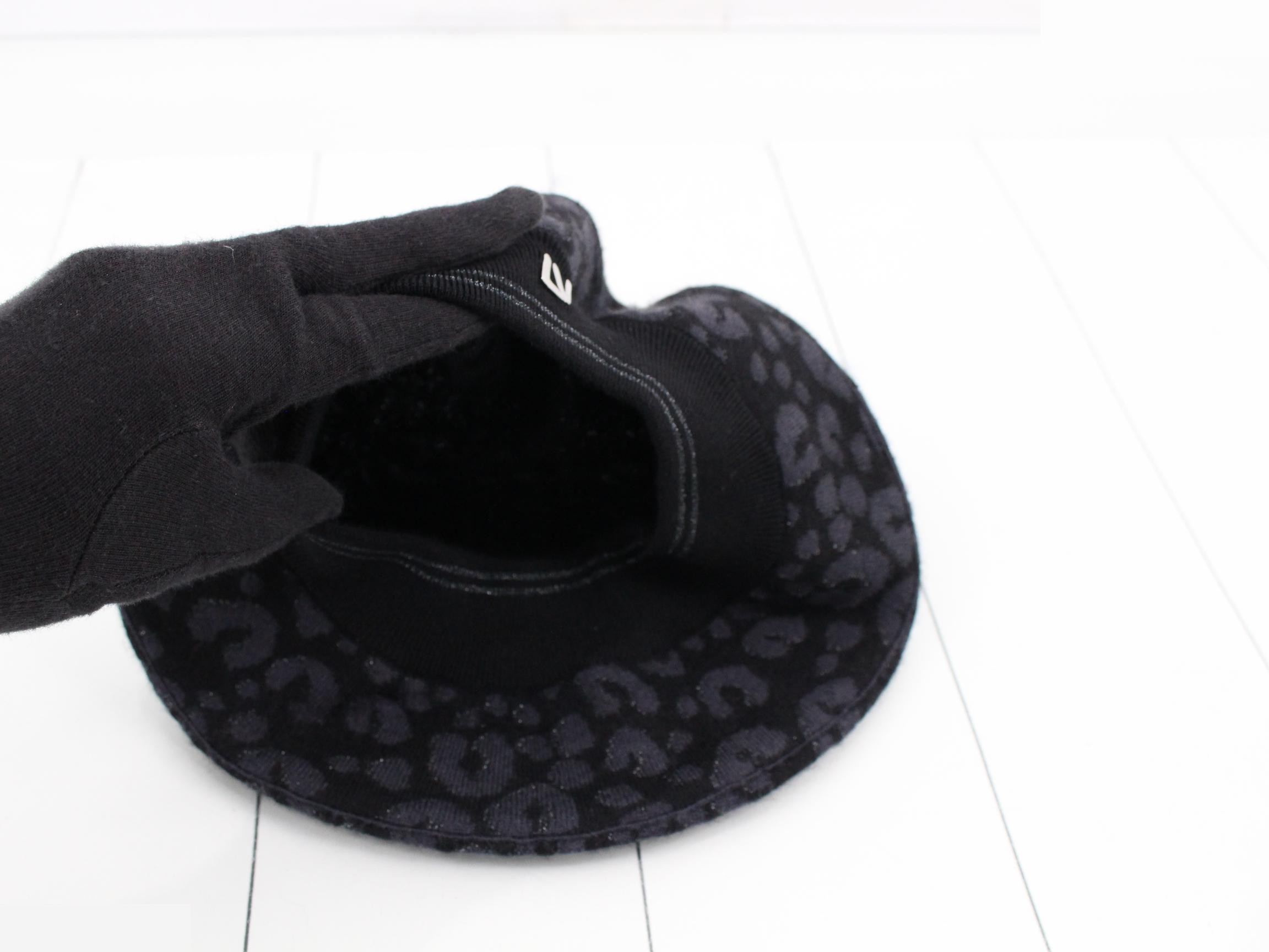 knit hat — view 3