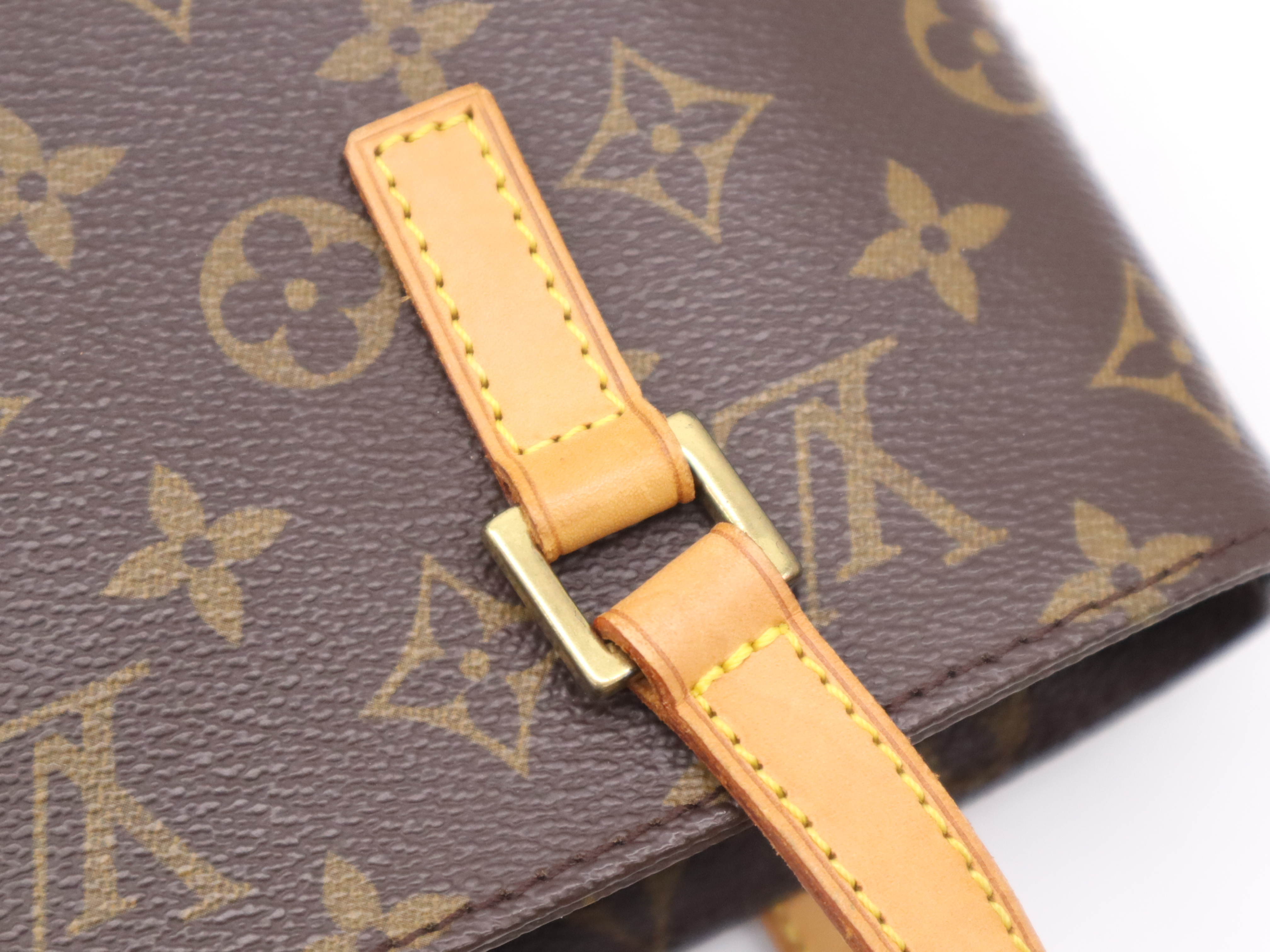 M51172 Monogram Vavin PM Tote Bag — view 8