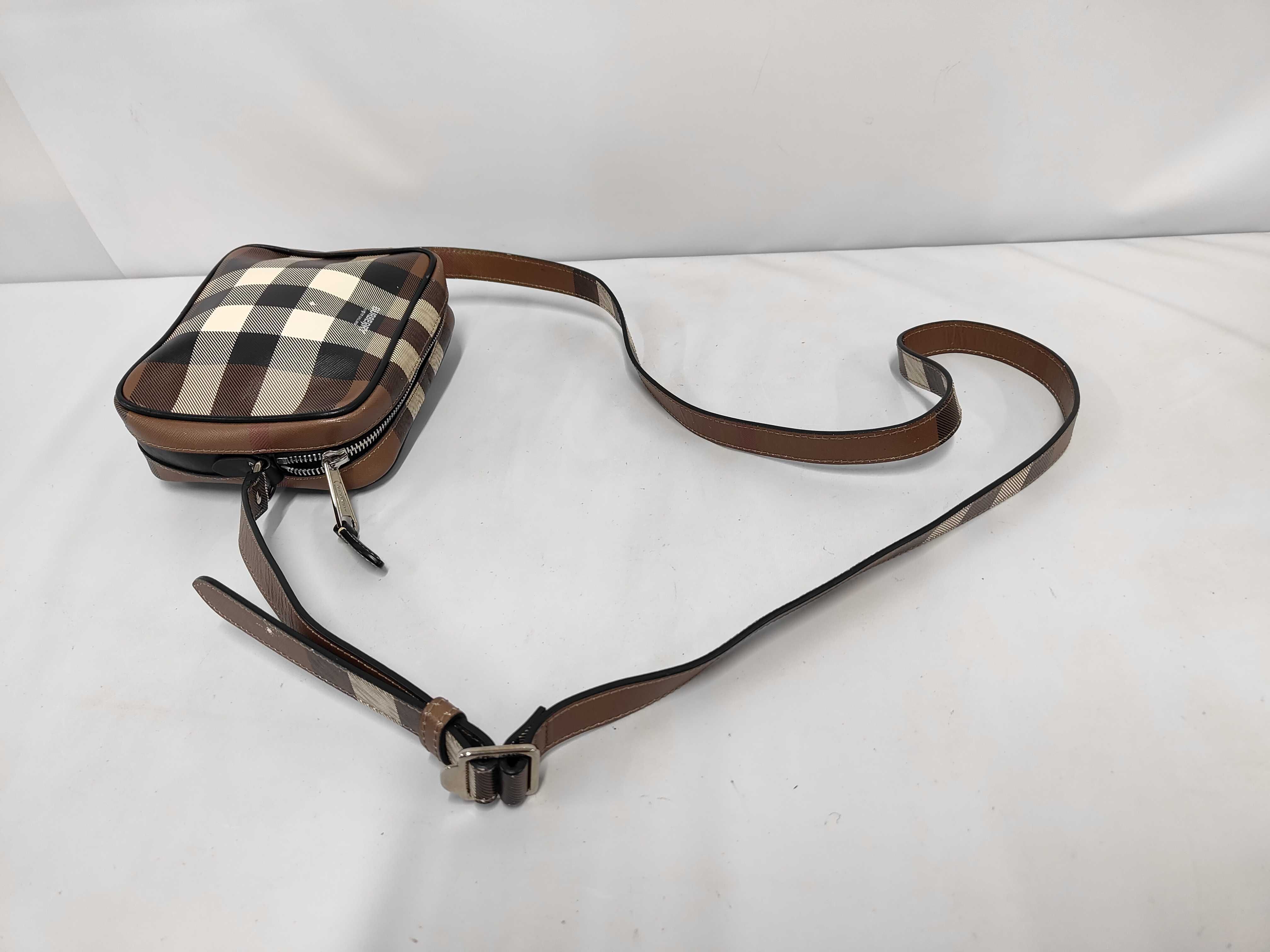 Check Pattern Shoulder Bag — view 5