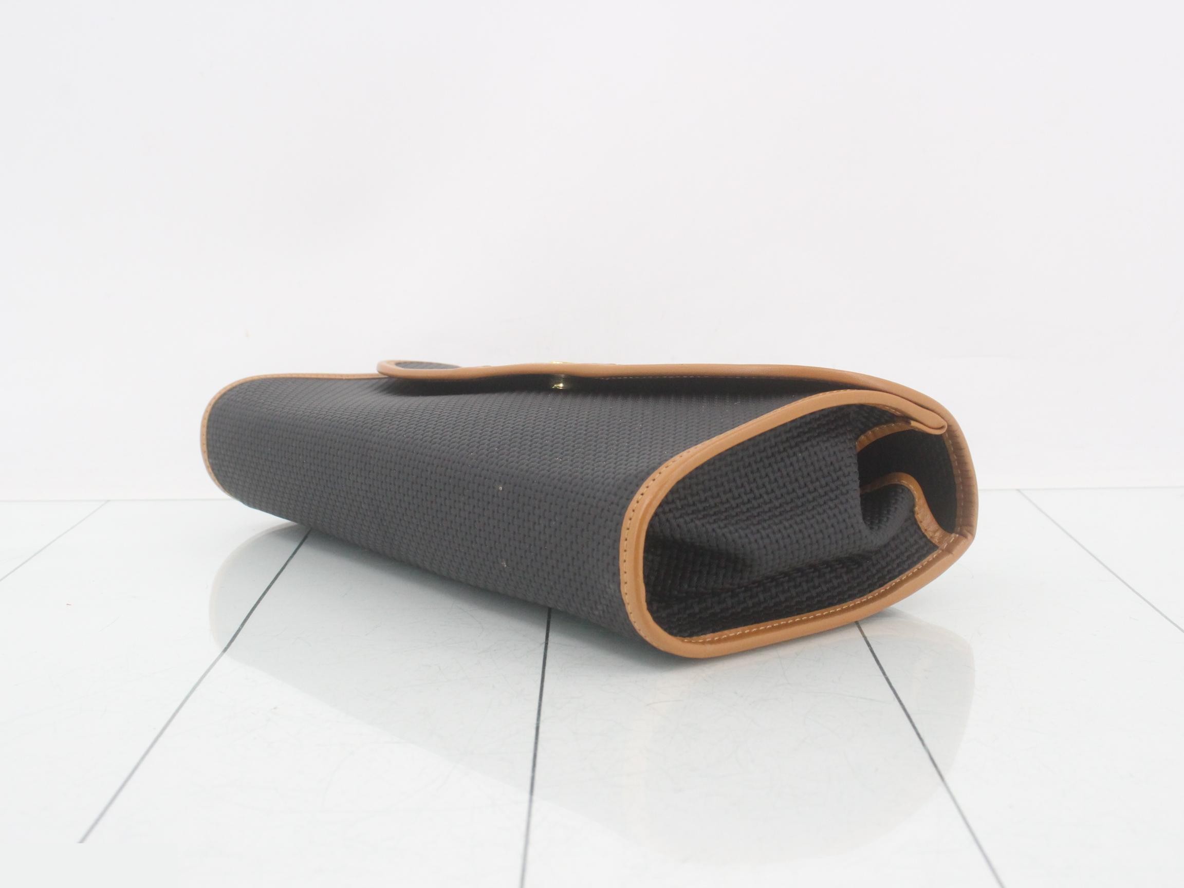 Vintage Second Bag, Triangle Logo Clutch Bag — view 6