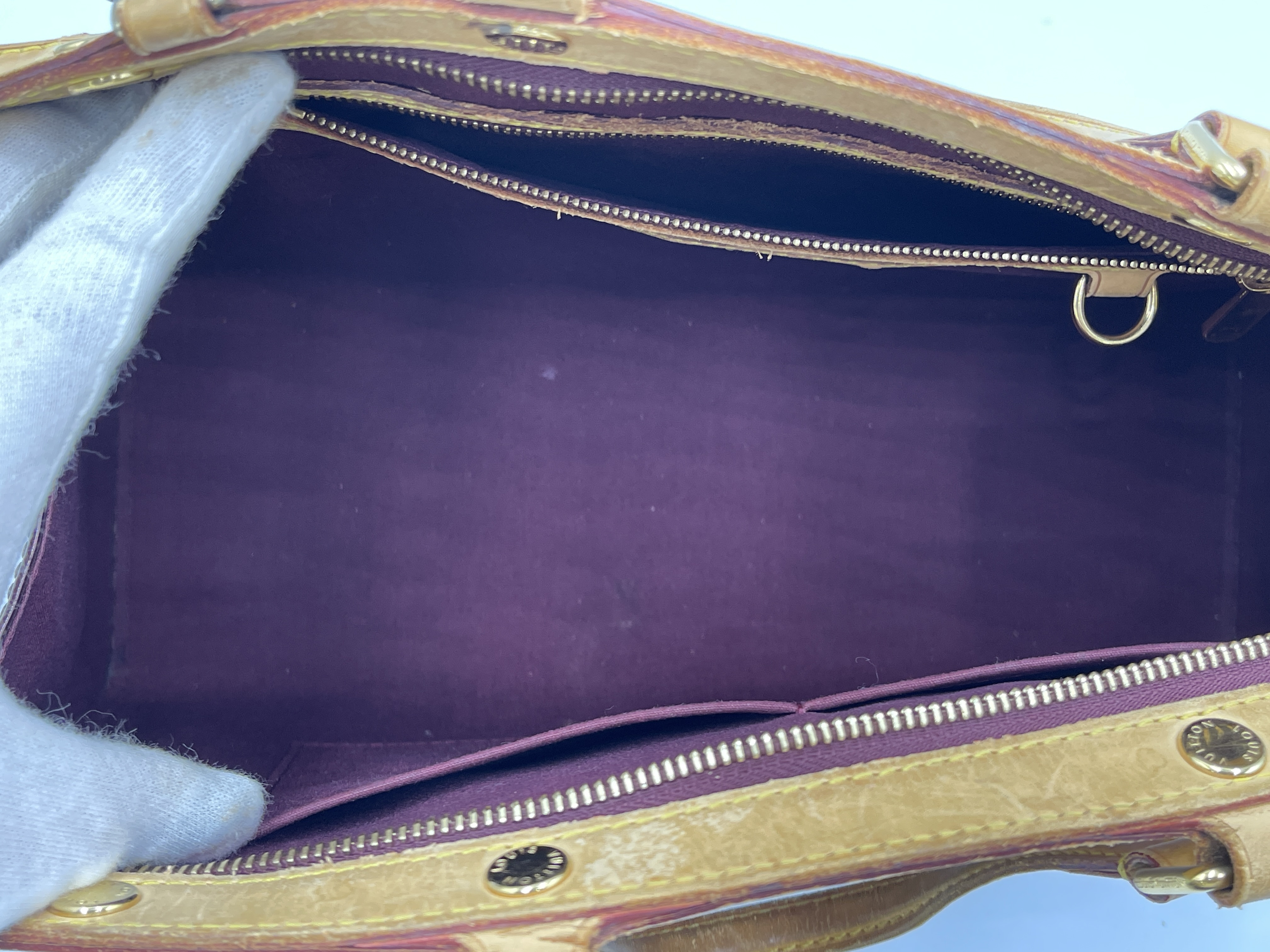 Vernis Blair MM M91690 VI2150 Rouge Fauvist Shoulder Bag — view 7