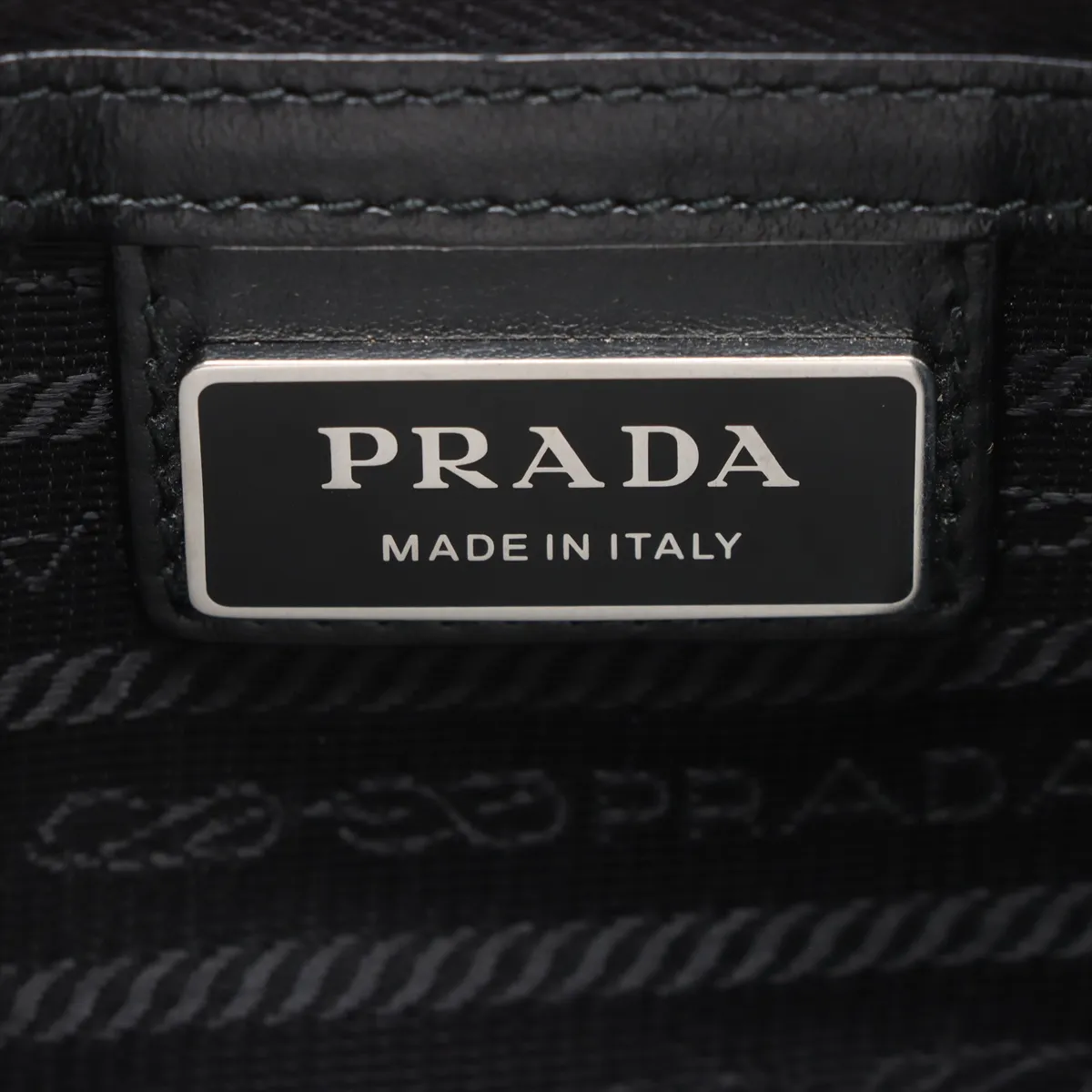 Saffiano Cuir Leather Shoulder Bag Black — view 7