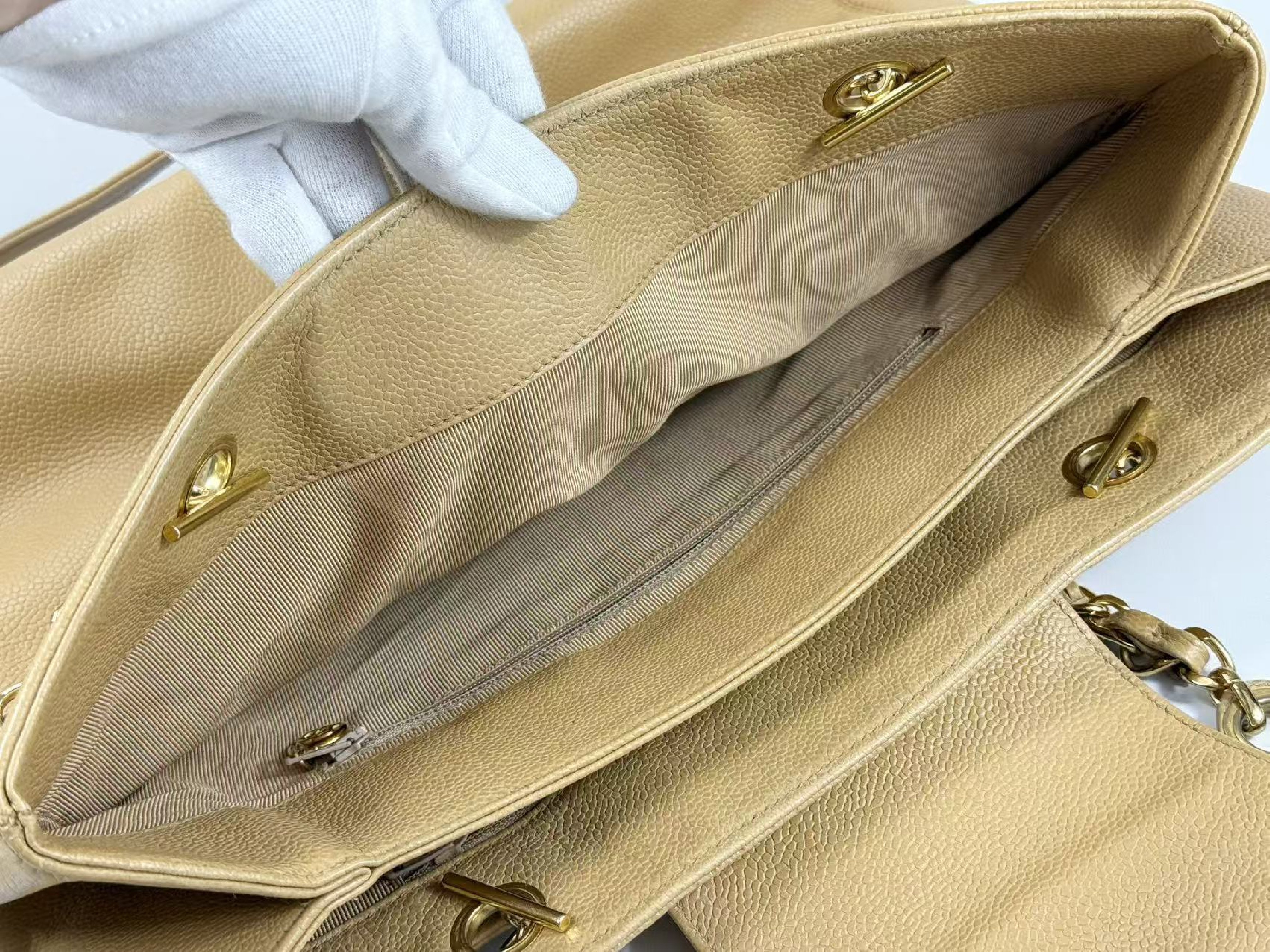 Caviar Skin Beige Matelassé Tanlock Tote Bag, W34/H25/D12cm (approx.), serial number 4, with gold hardware, chain tote bag. Includes strap and seal. — view 14