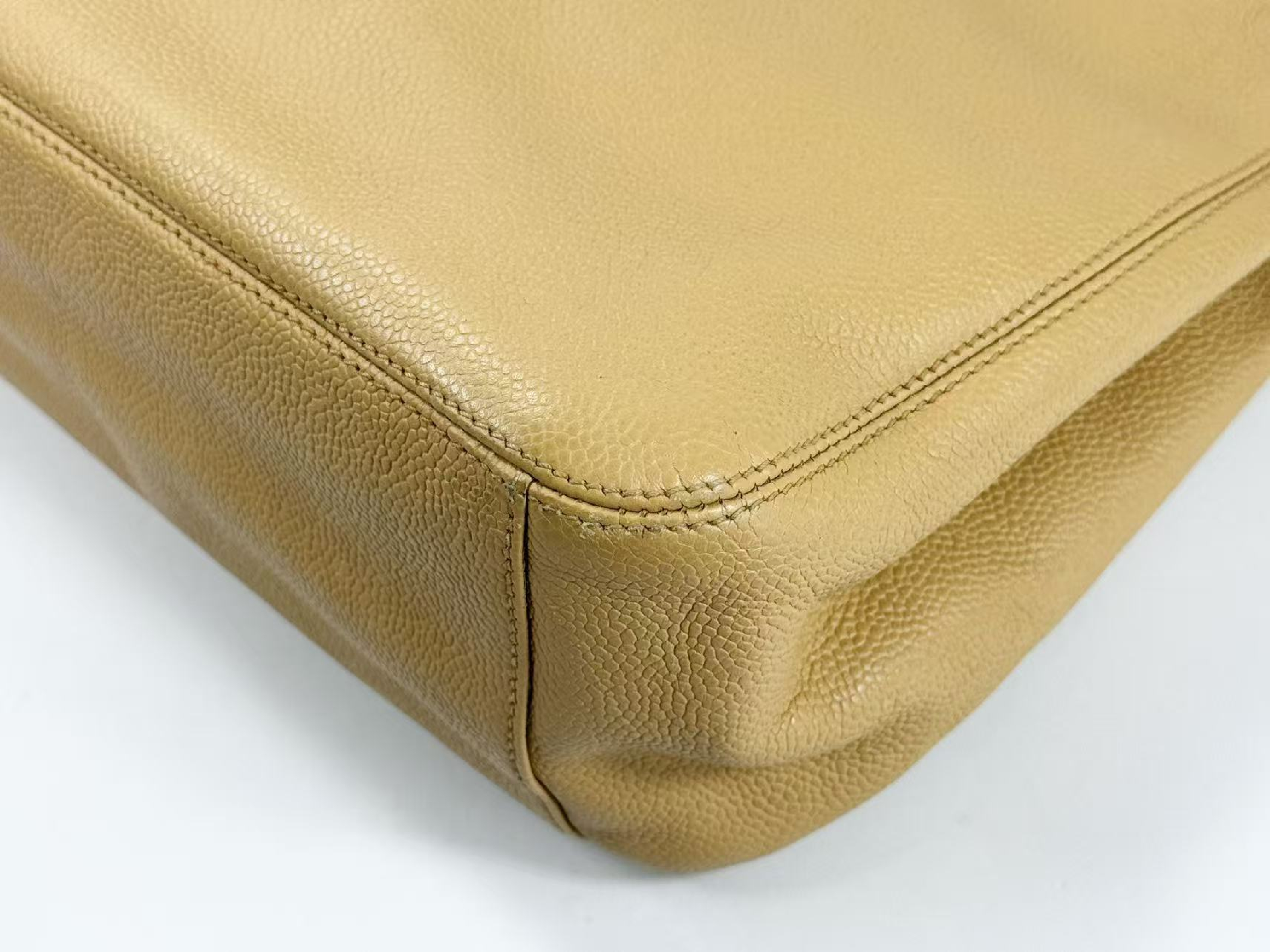 Caviar Skin Beige Matelassé Tanlock Tote Bag, W34/H25/D12cm (approx.), serial number 4, with gold hardware, chain tote bag. Includes strap and seal. — view 10