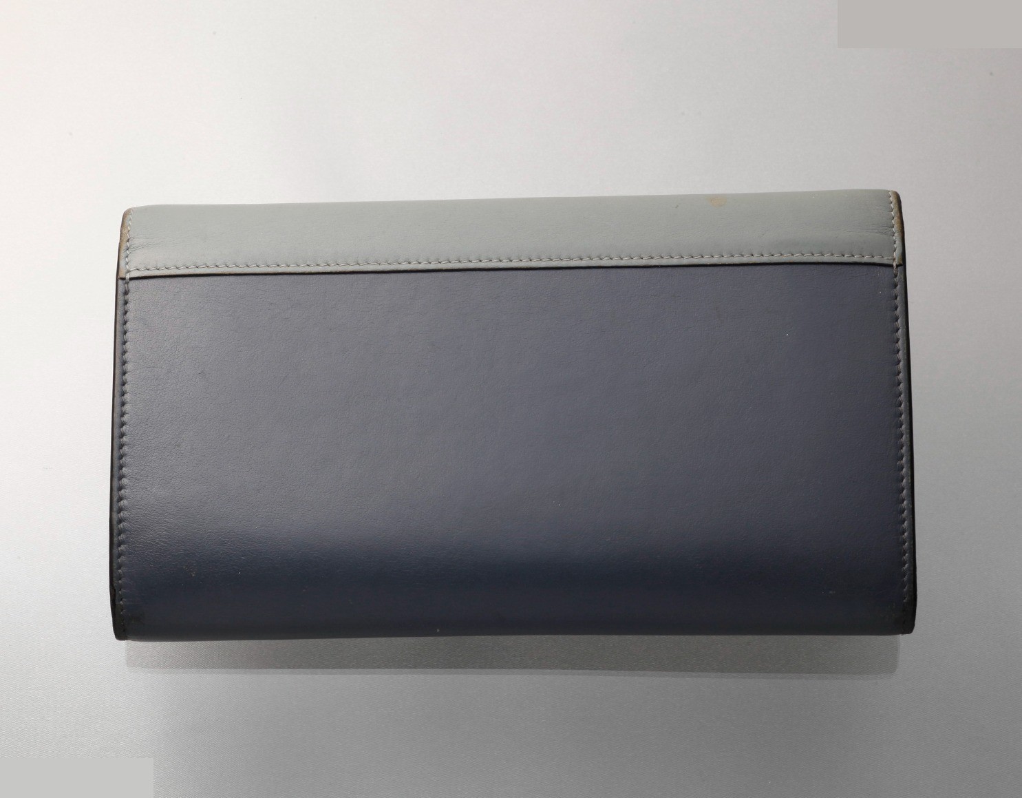 Other lines: Bags and Wallets — view 2