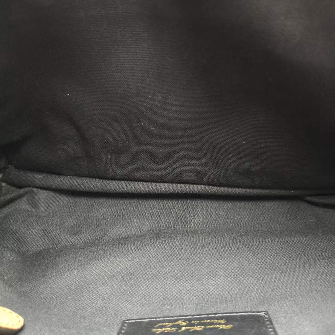 【*Shipped from: China*】BURBERRY Leather Shoulder Bag — view 10