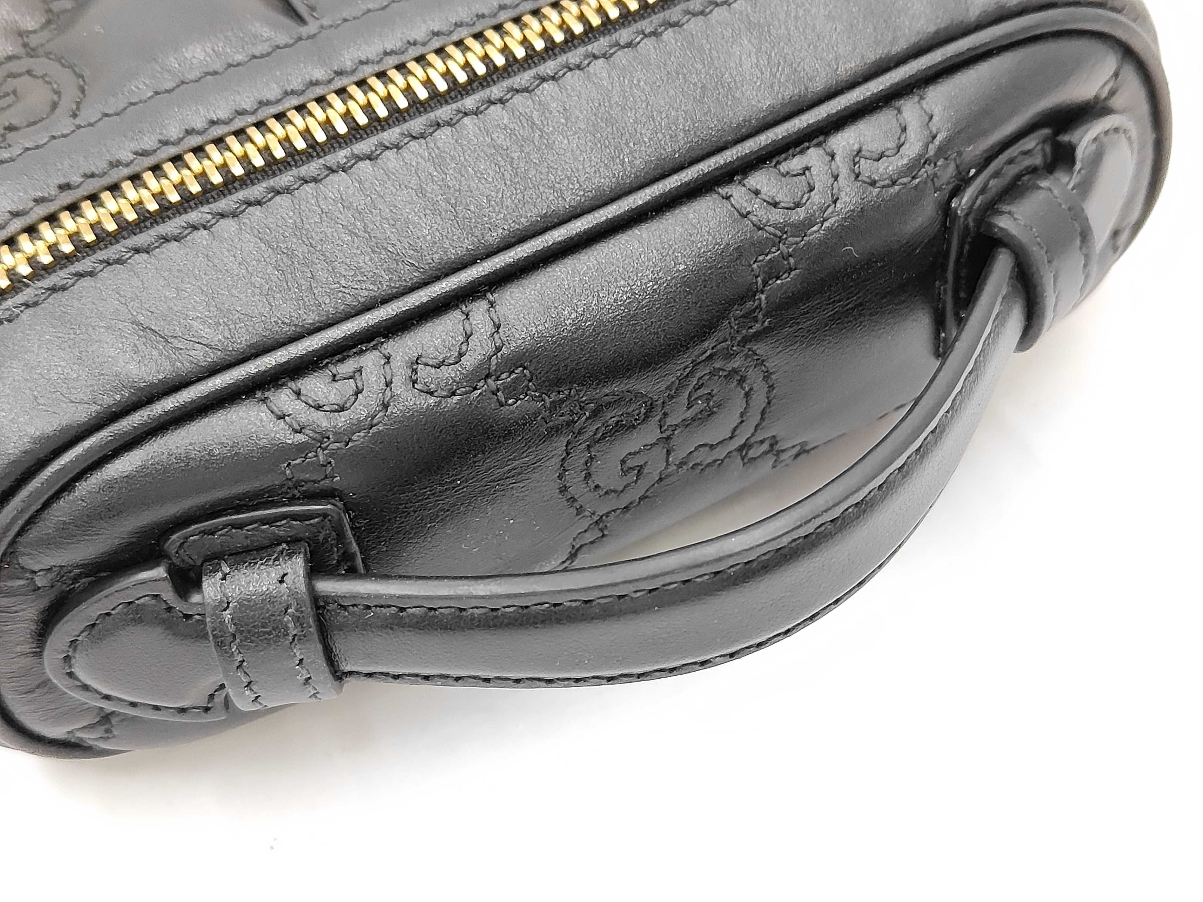 CHANEL Embossed Vanity Shoulder Bag Vanity Bag — view 4
