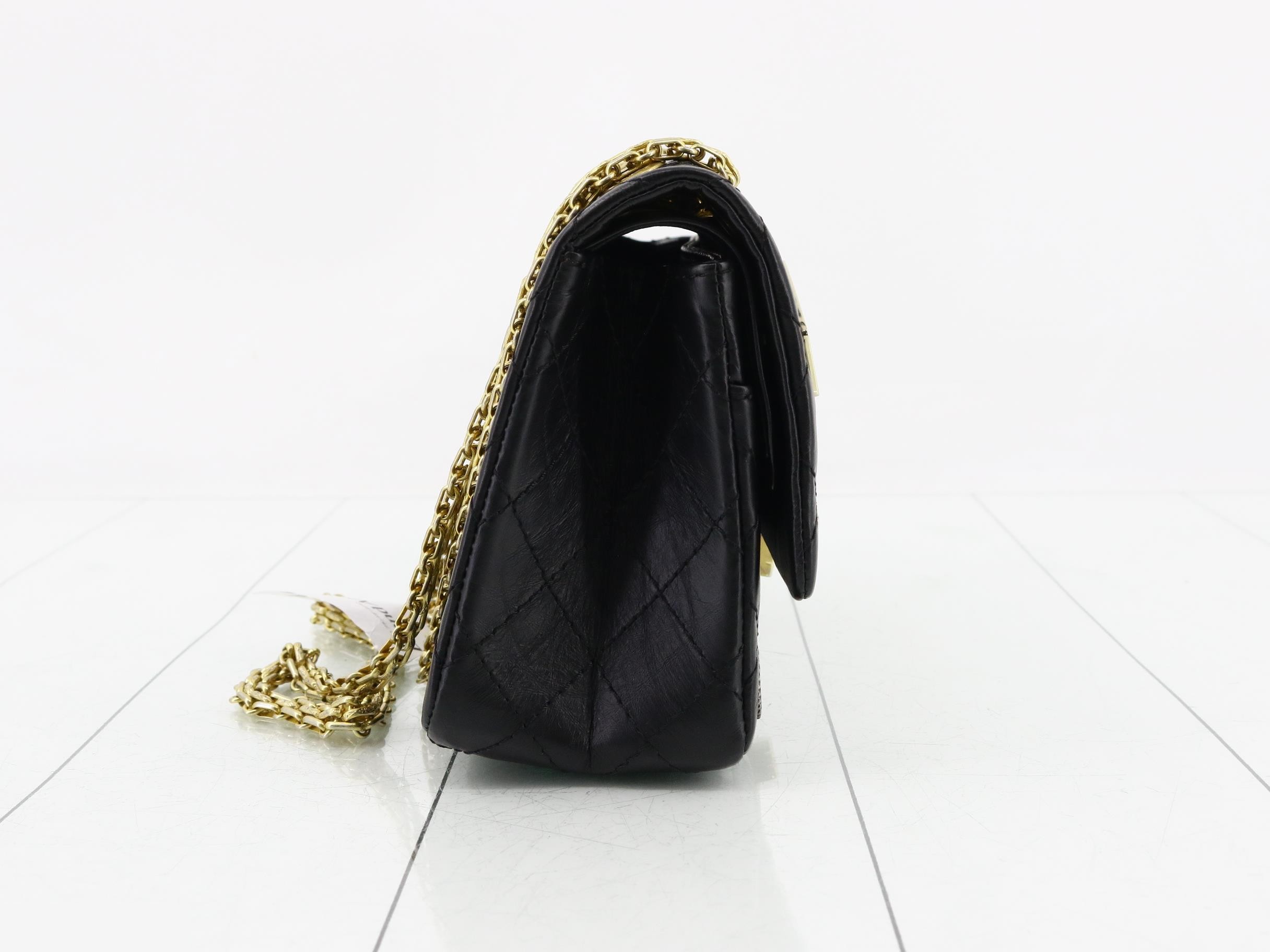 Icon Charm 2.55 Double Flap Chain Shoulder Bag — view 4