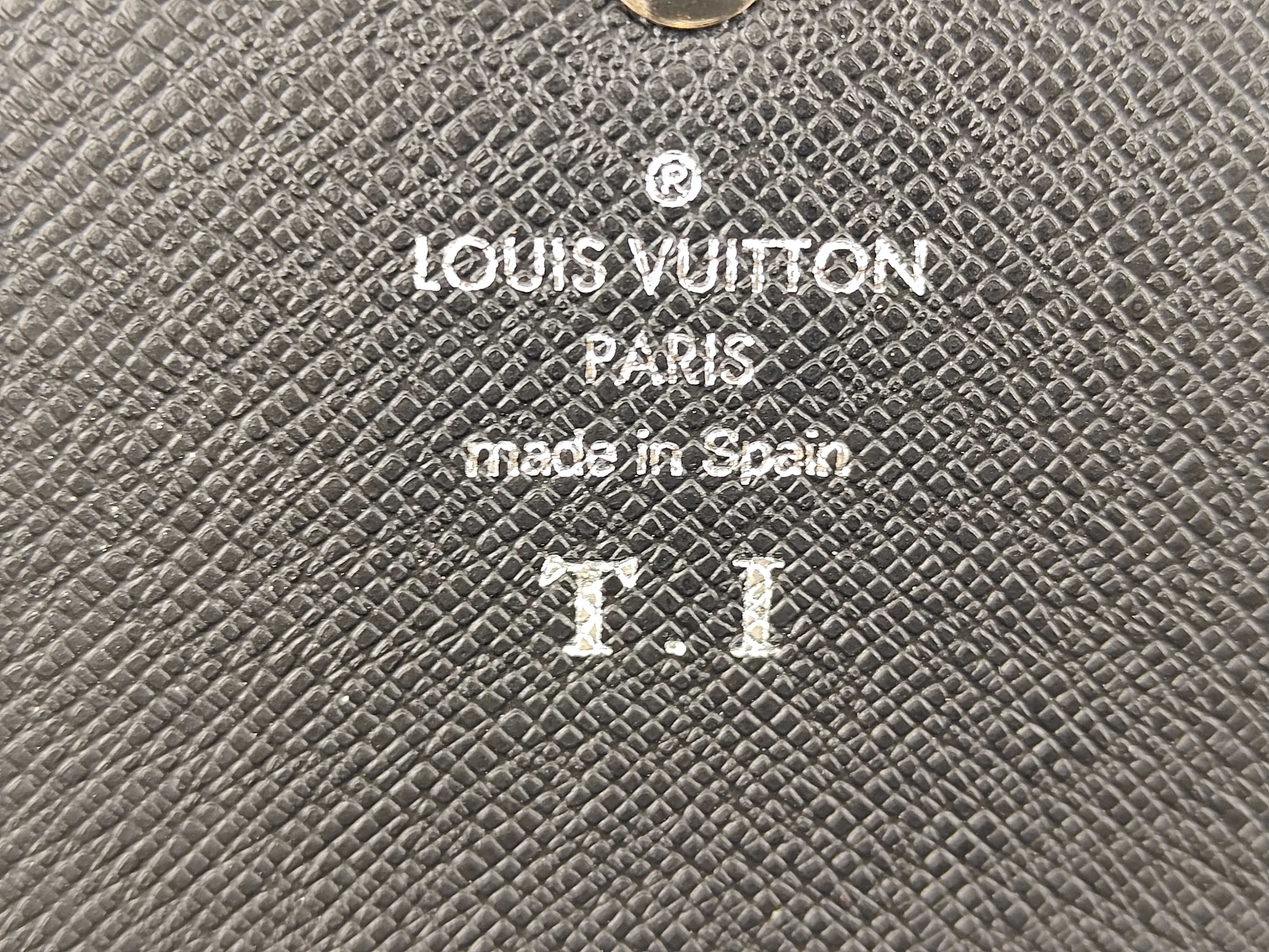 Epi Portefeuille Sarah Wallet with Name Engraving — view 10
