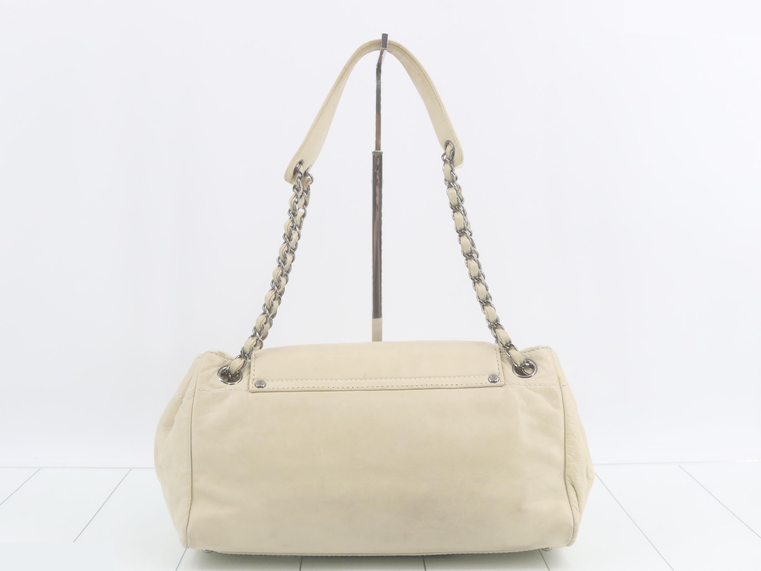 Chain shoulder bag, logo, leather, beige — view 2