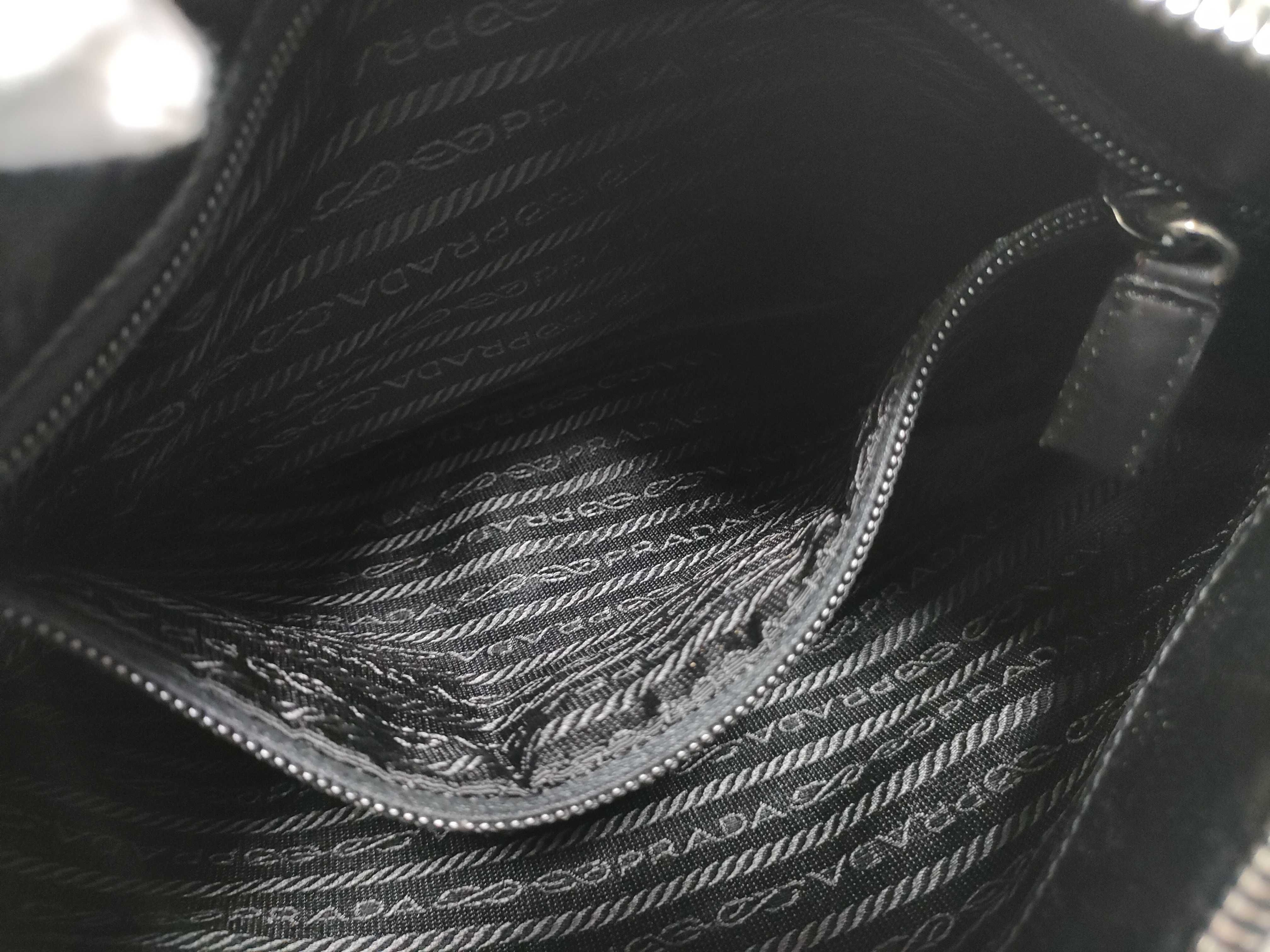 Triangle Plate One-Shoulder Bag — view 11