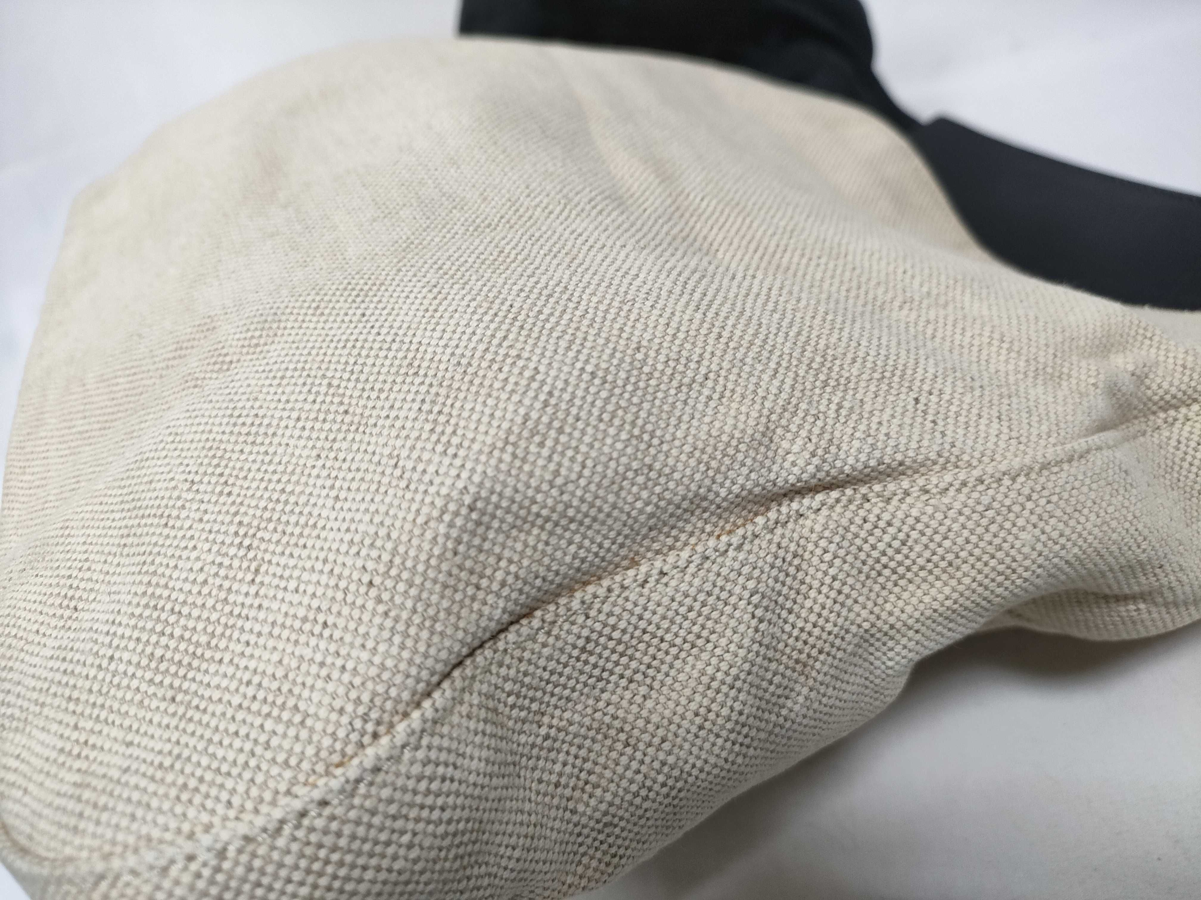 Triangle Plate One-Shoulder Bag — view 6