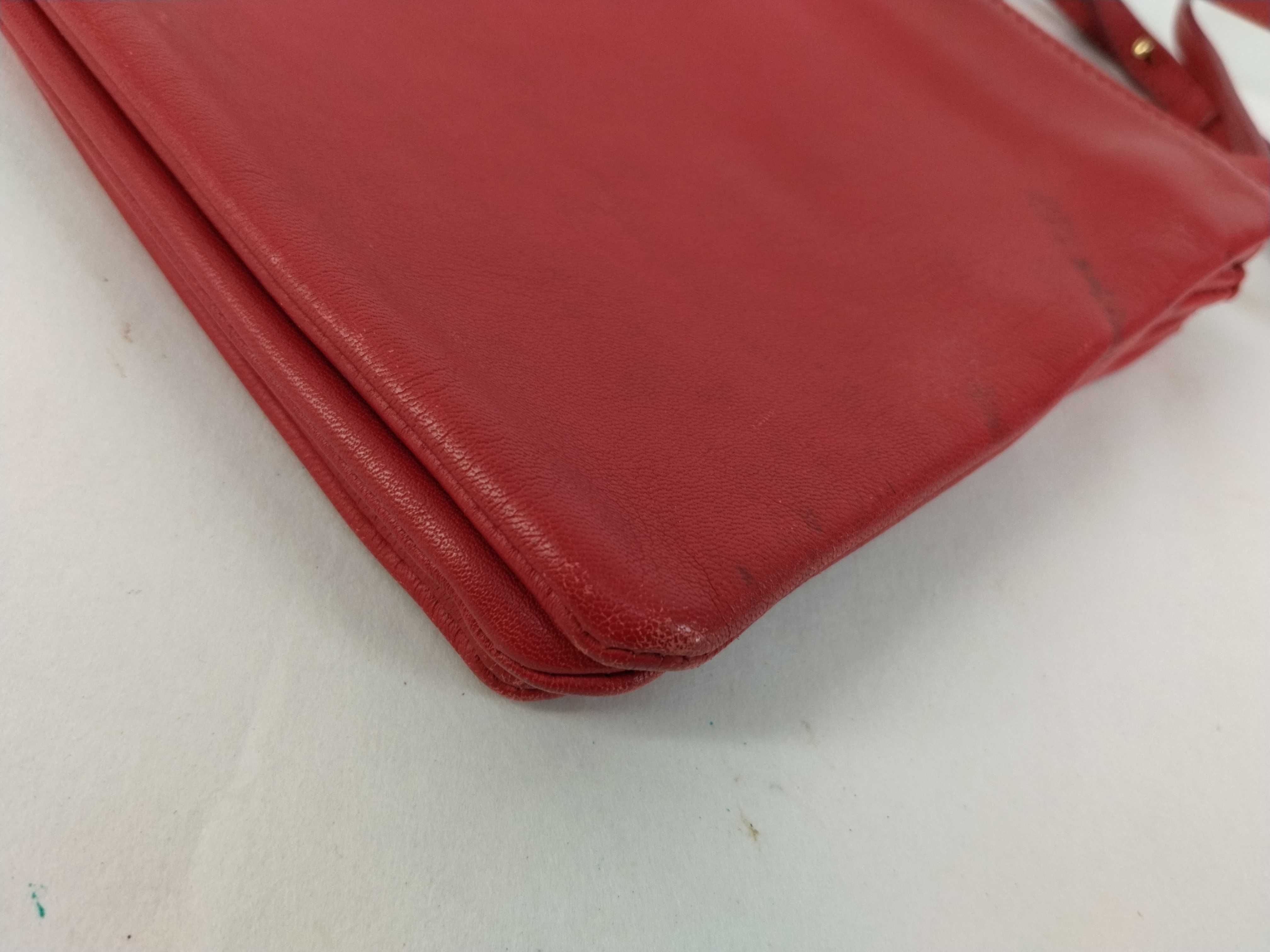Trio Shoulder Bag, Leather, Red, Large Shoulder Bag — view 6