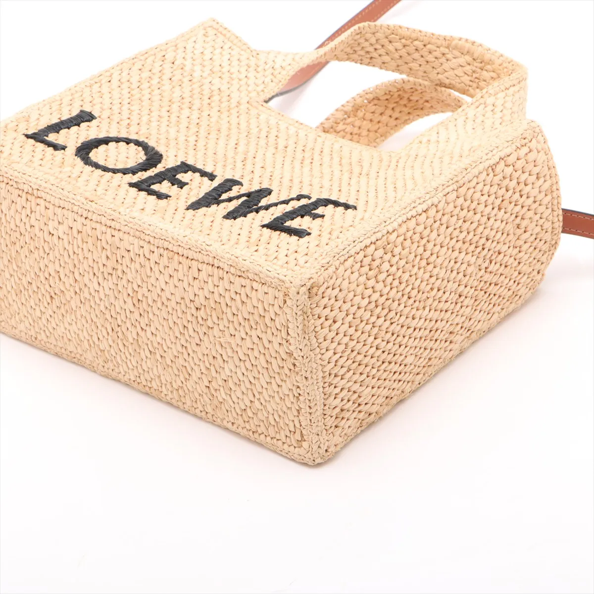 Font Tote Small Raffia x Leather 2-Way Handbag Beige — view 3