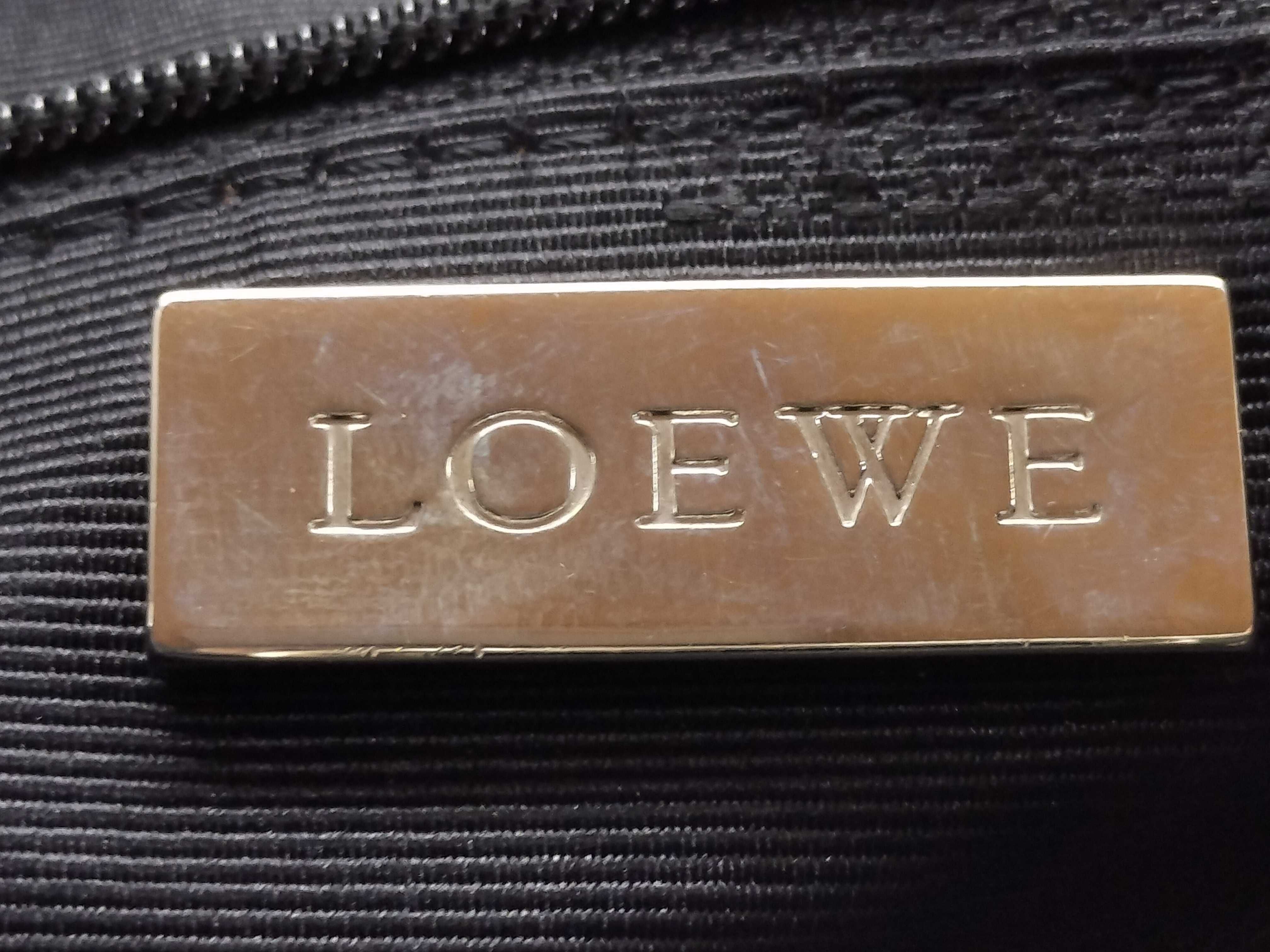 Anagram Leather Shoulder Bag 060411 Shoulder Bag — view 12