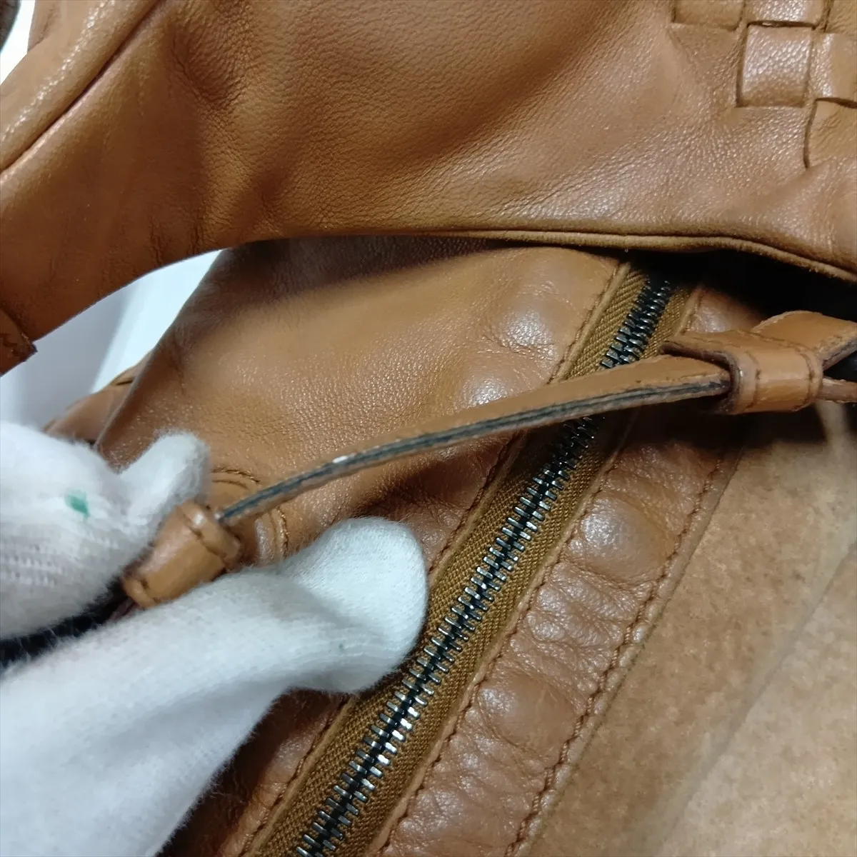 Intrecciato Campana Leather Shoulder Bag, Brown, 125787 — view 15