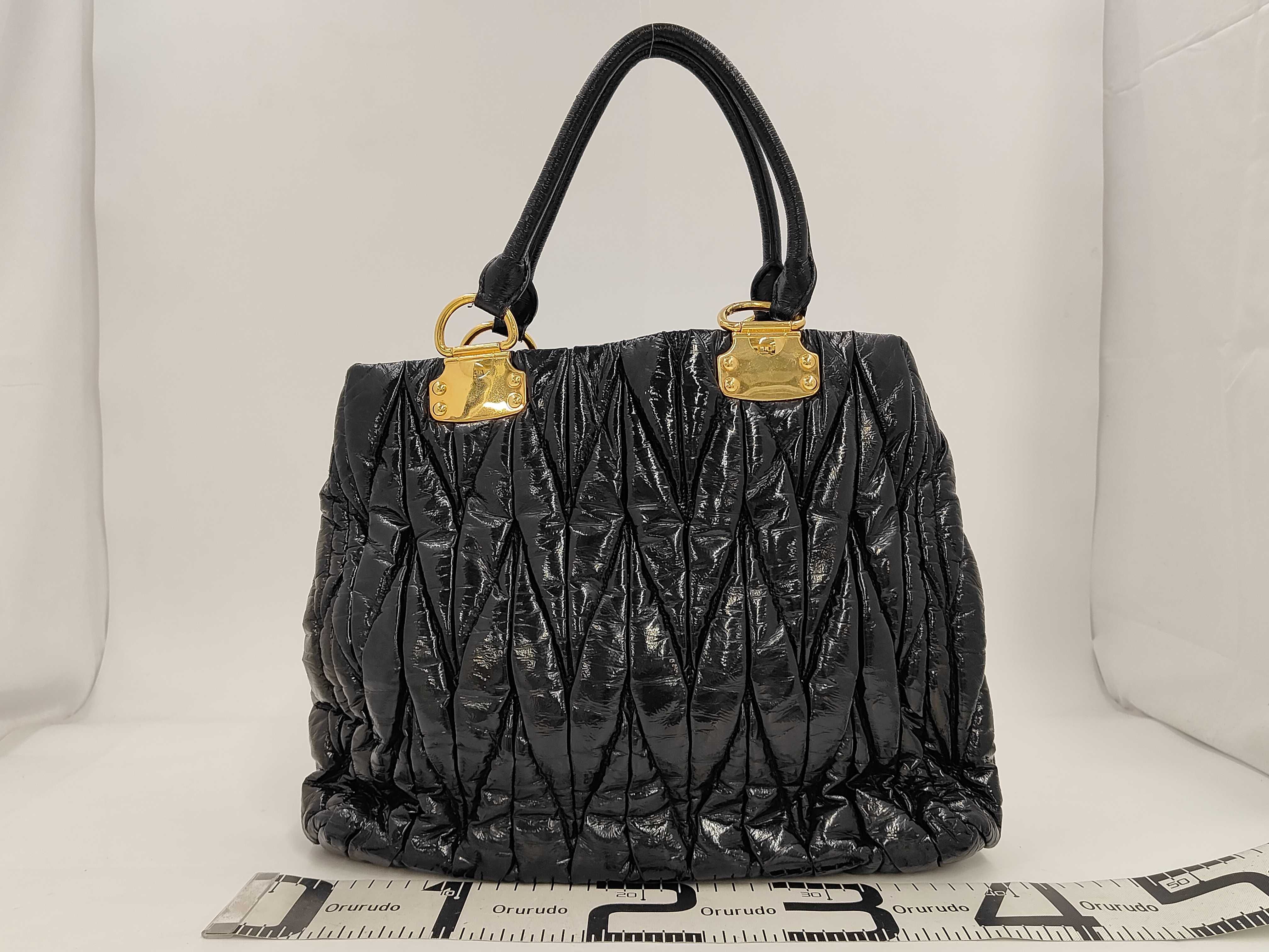 Matelassé Tote Bag — view 2
