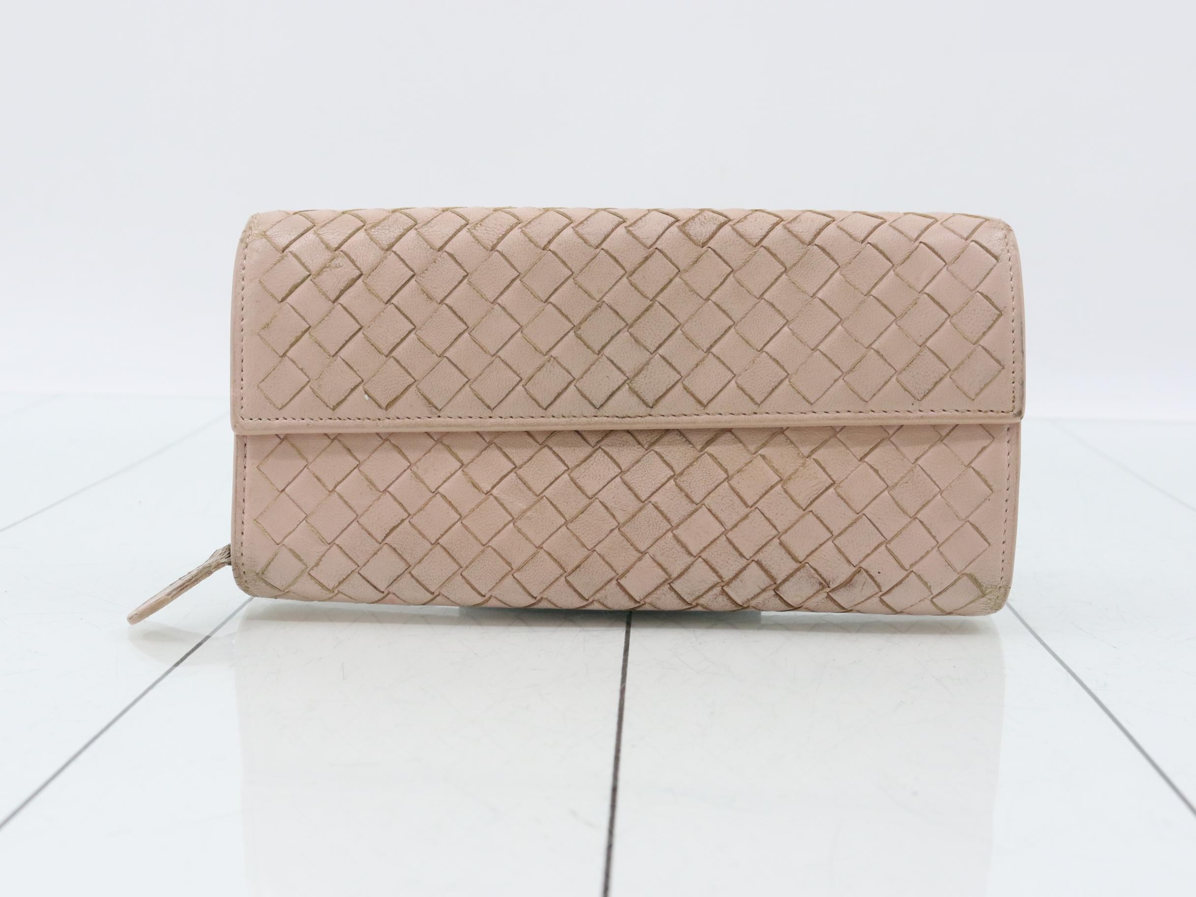 Intrecciato (bags) and wallets