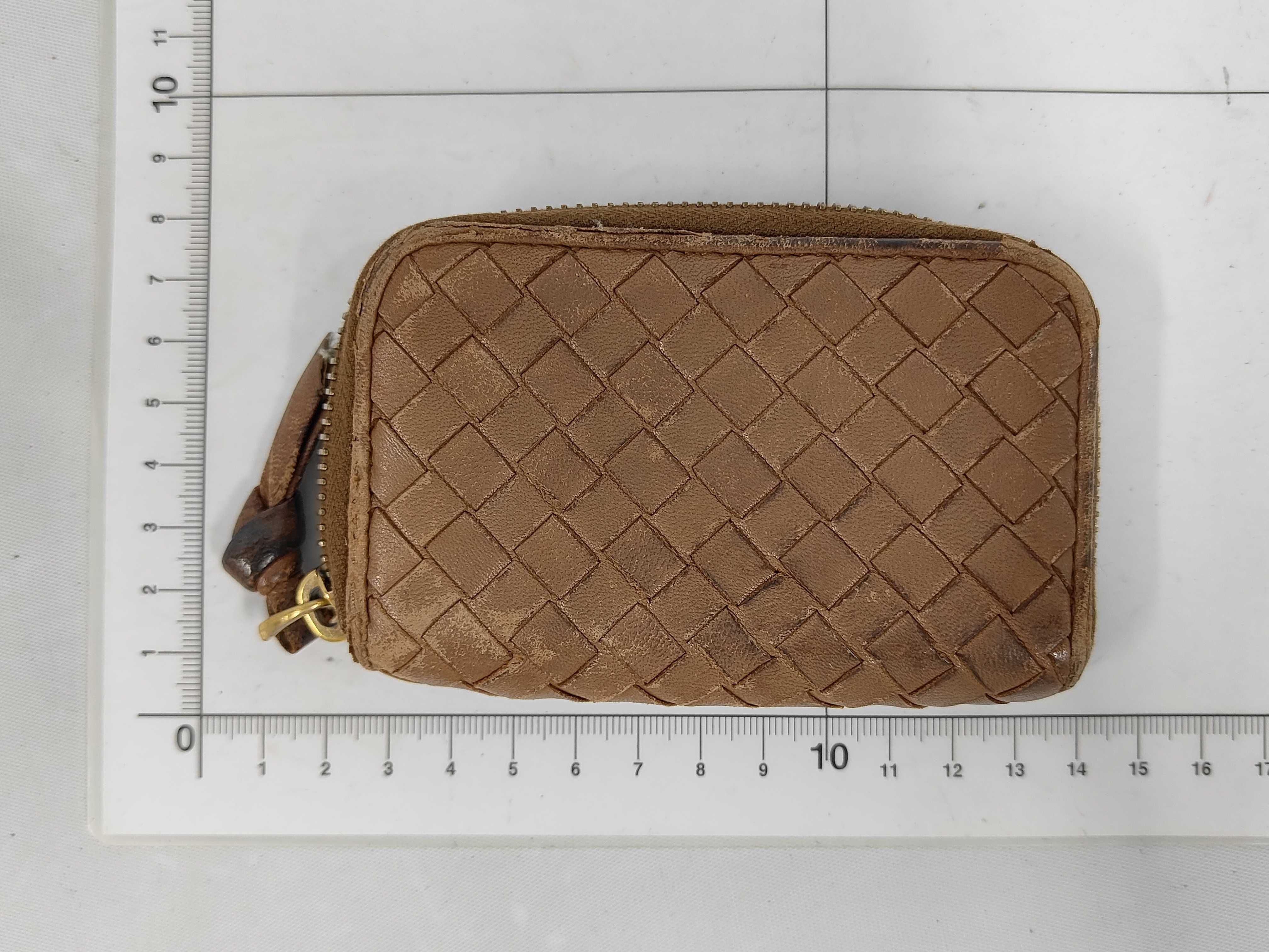 coin purse (with tears) — view 2