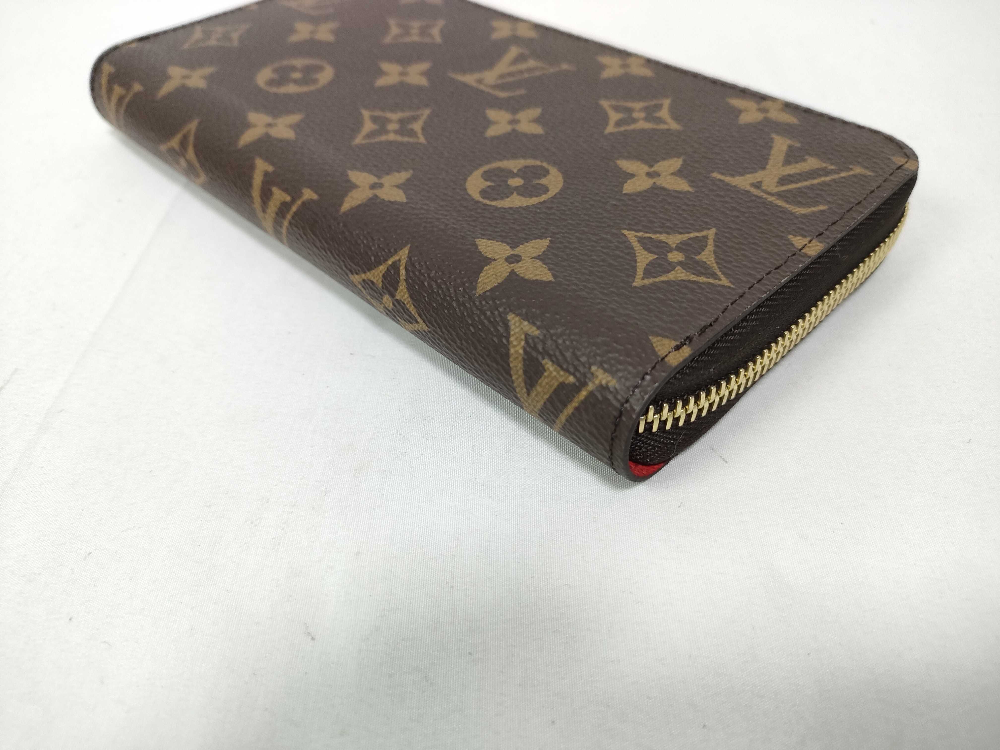 Monogram LV Zippy Wallet — view 3