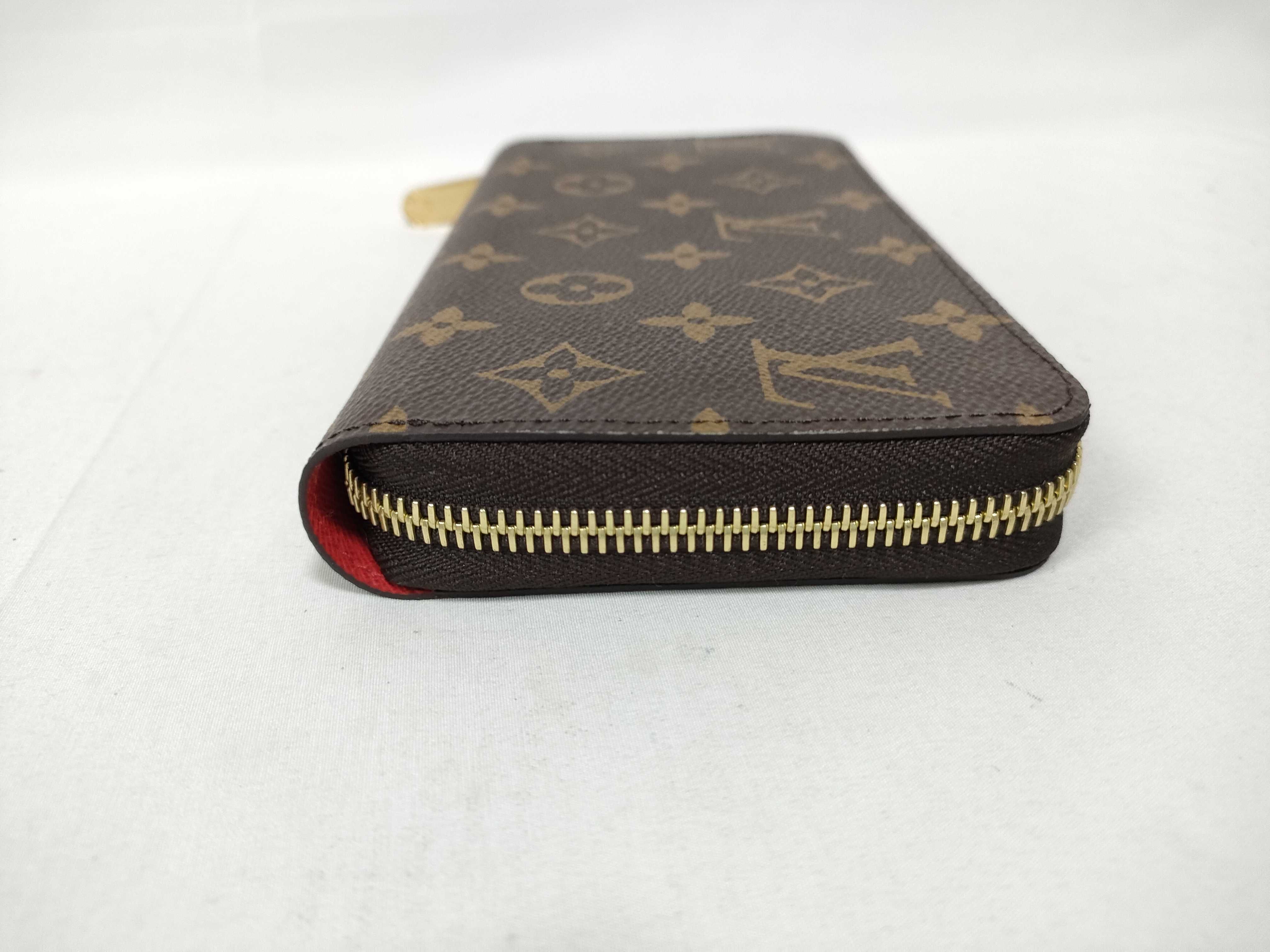 Monogram LV Zippy Wallet — view 4