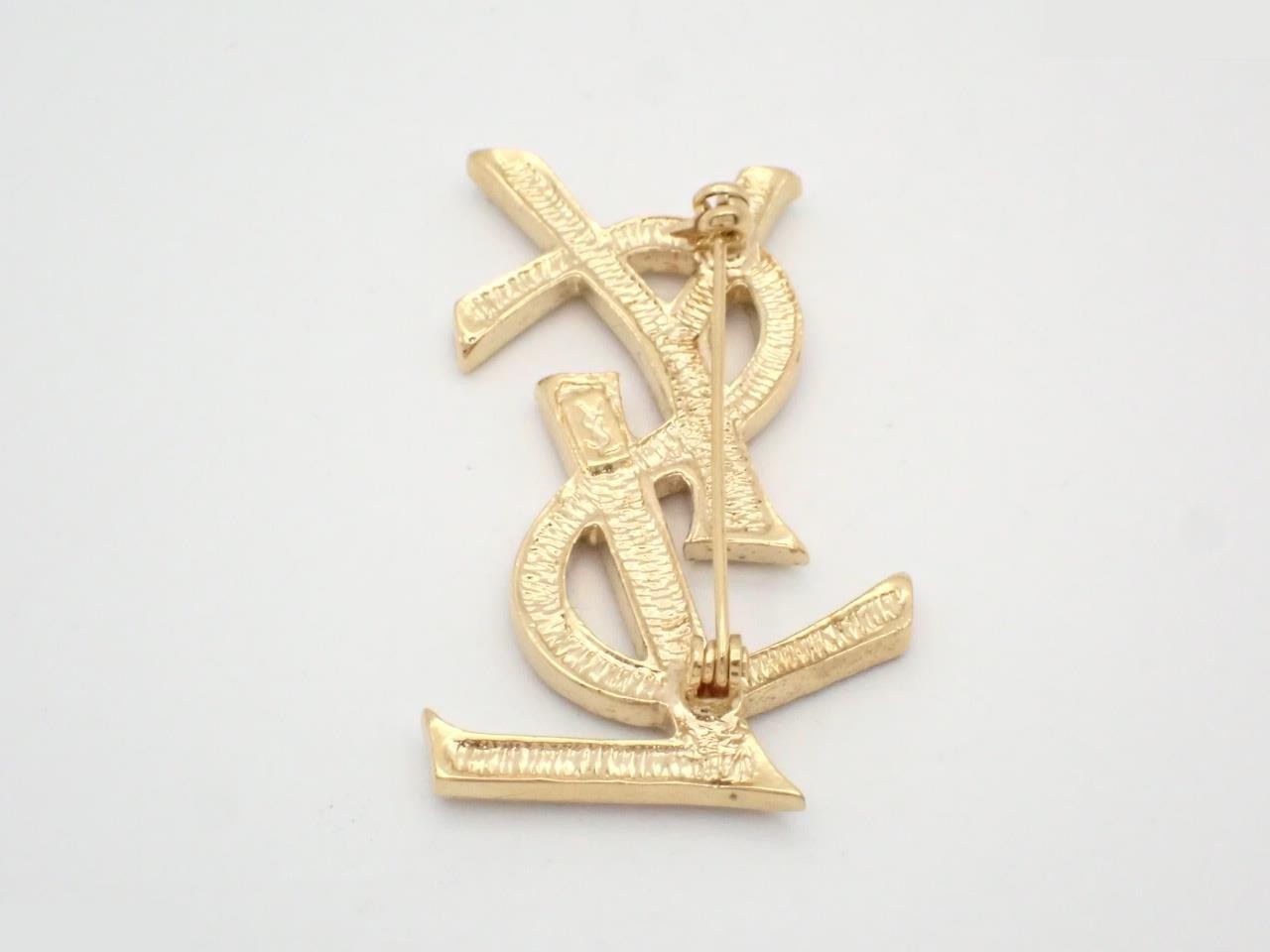 Cassandra rhinestone brooch — view 2