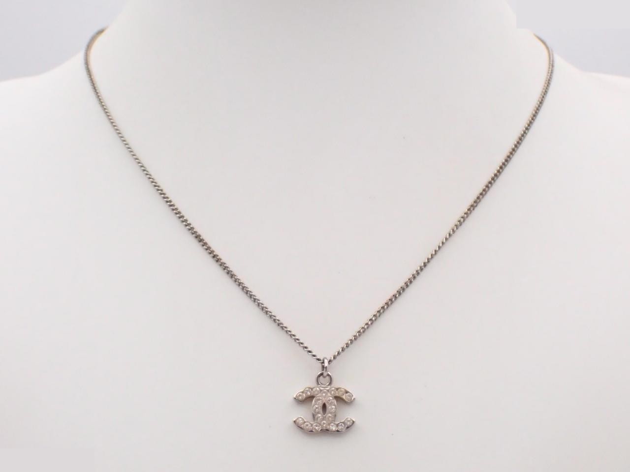 Icon Series (Precious Metal) Necklace/Pendant, Chain approx. 44cm — view 3