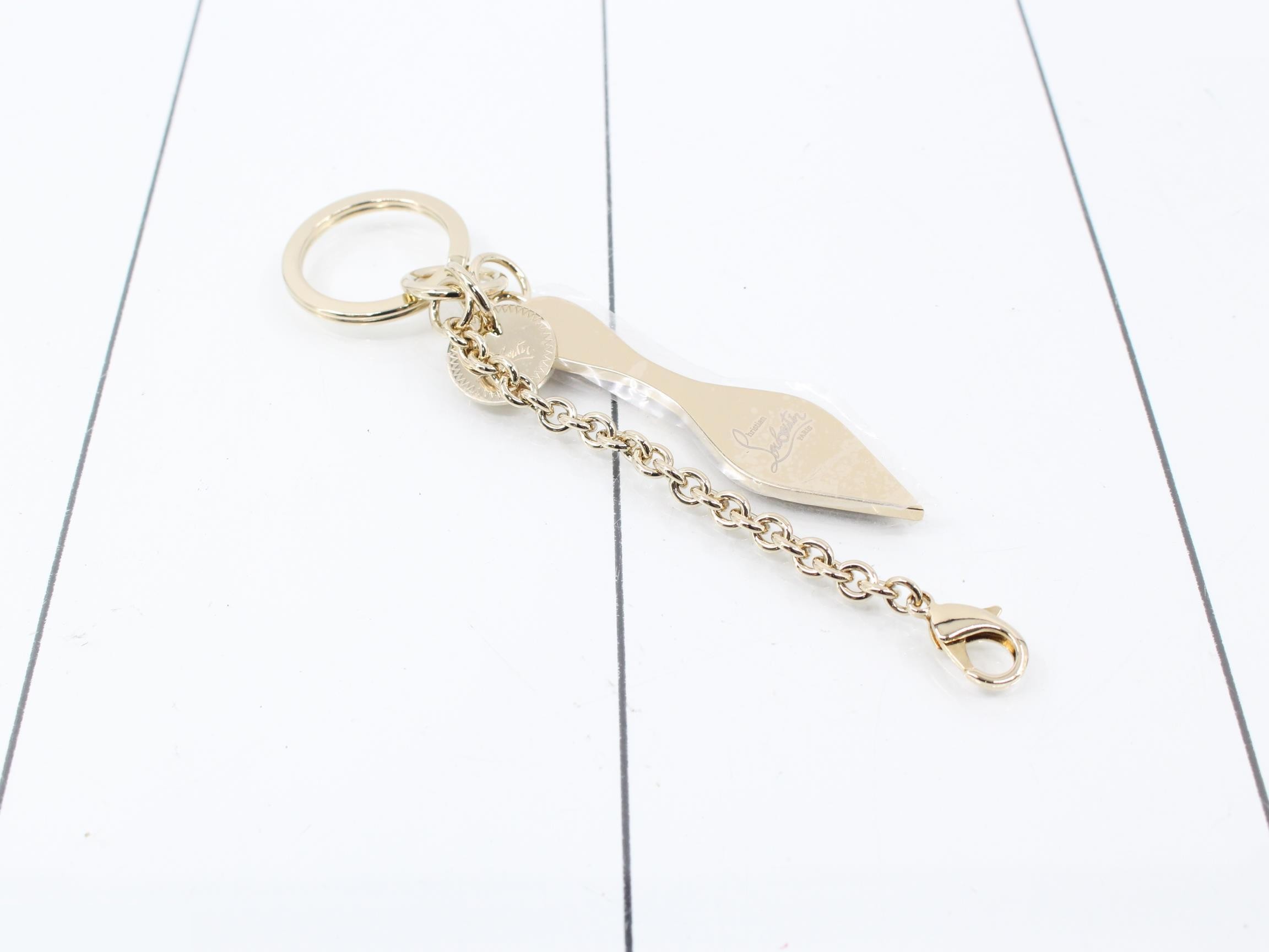 key ring — view 2