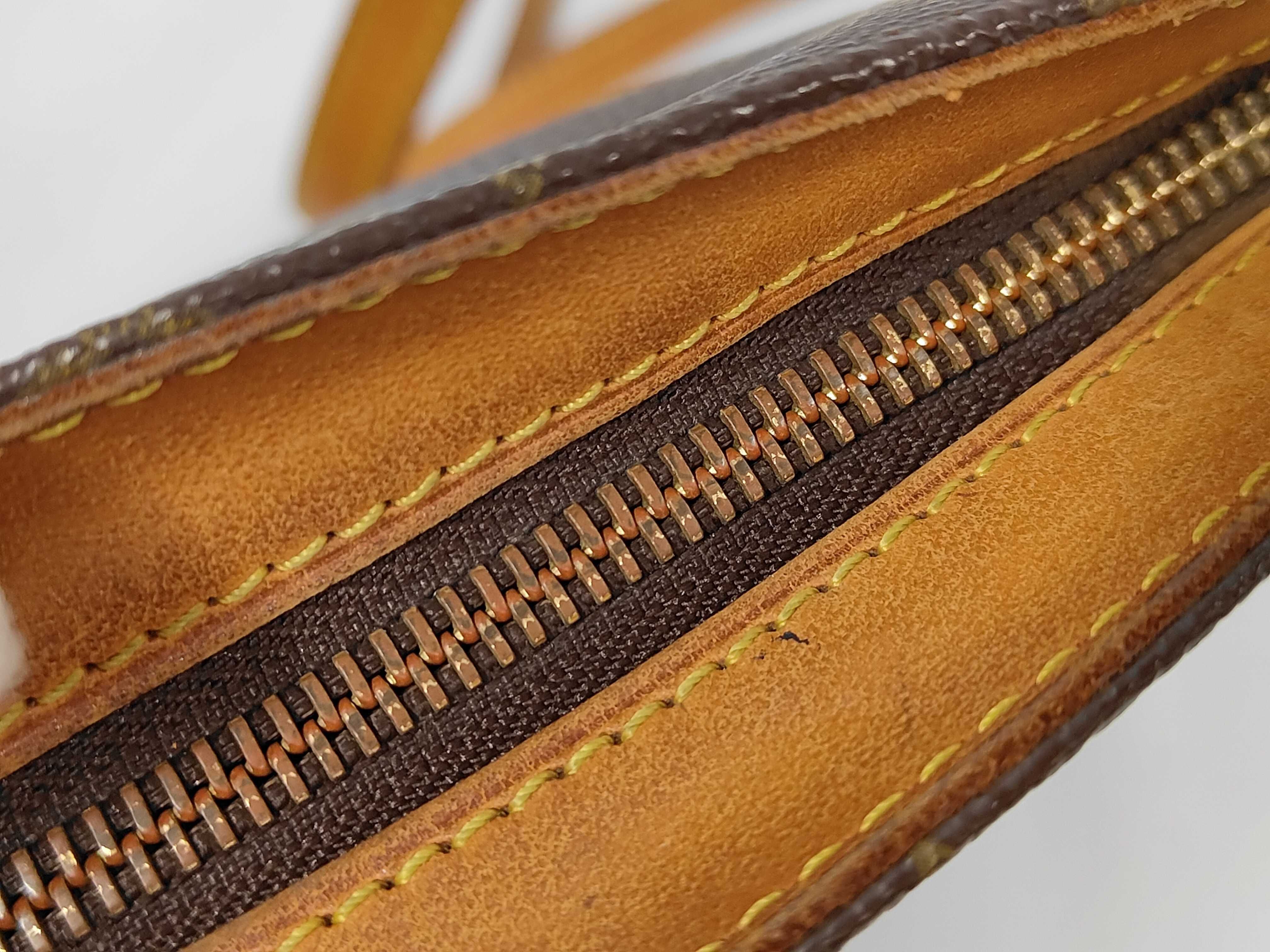 Monogram M51290 Druot Shoulder Bag — view 8