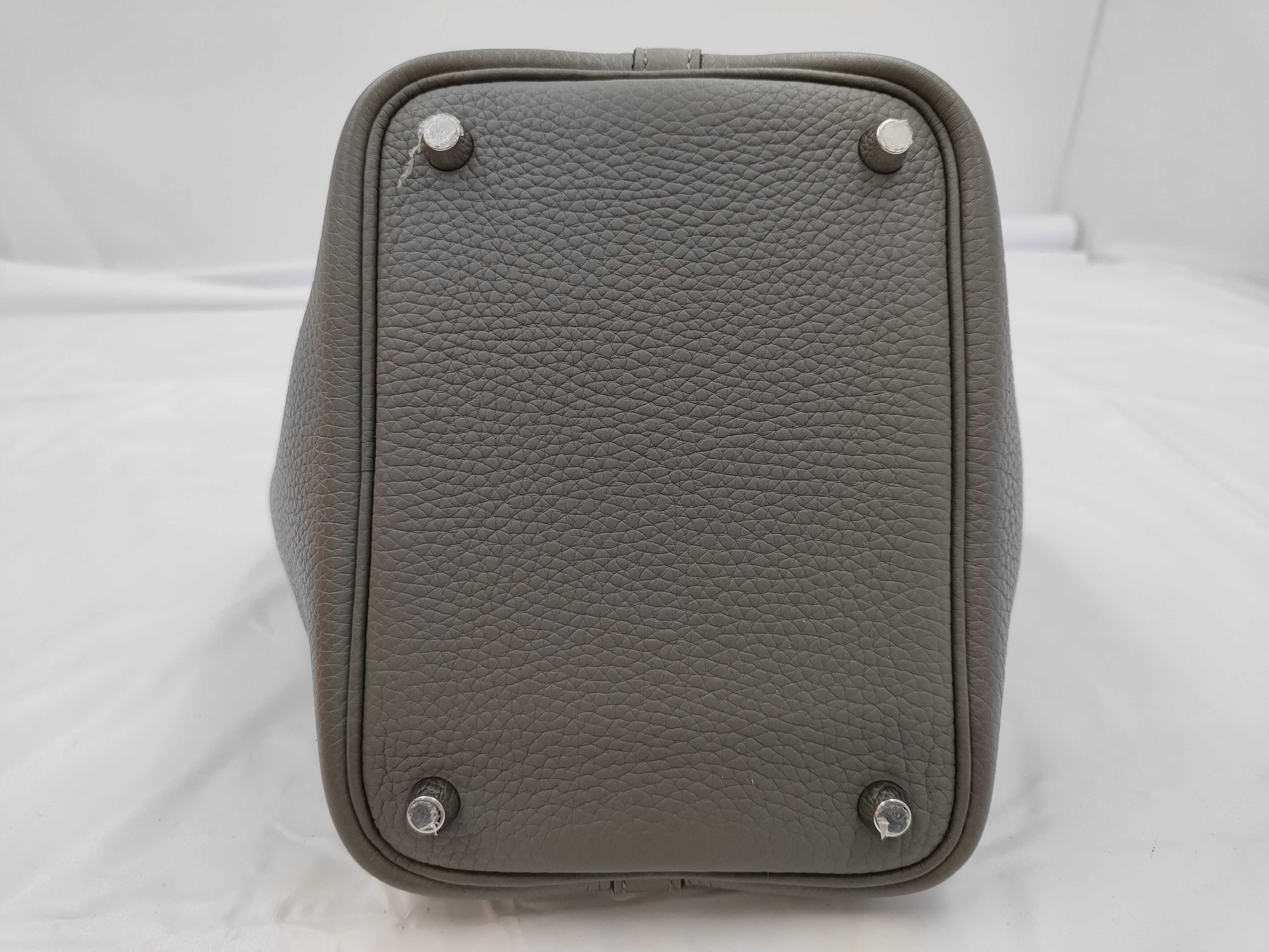 Picotin Lock 18 PM Taurillon Clemence Grismeyer Silver Hardware U Stamp Handbag — view 6