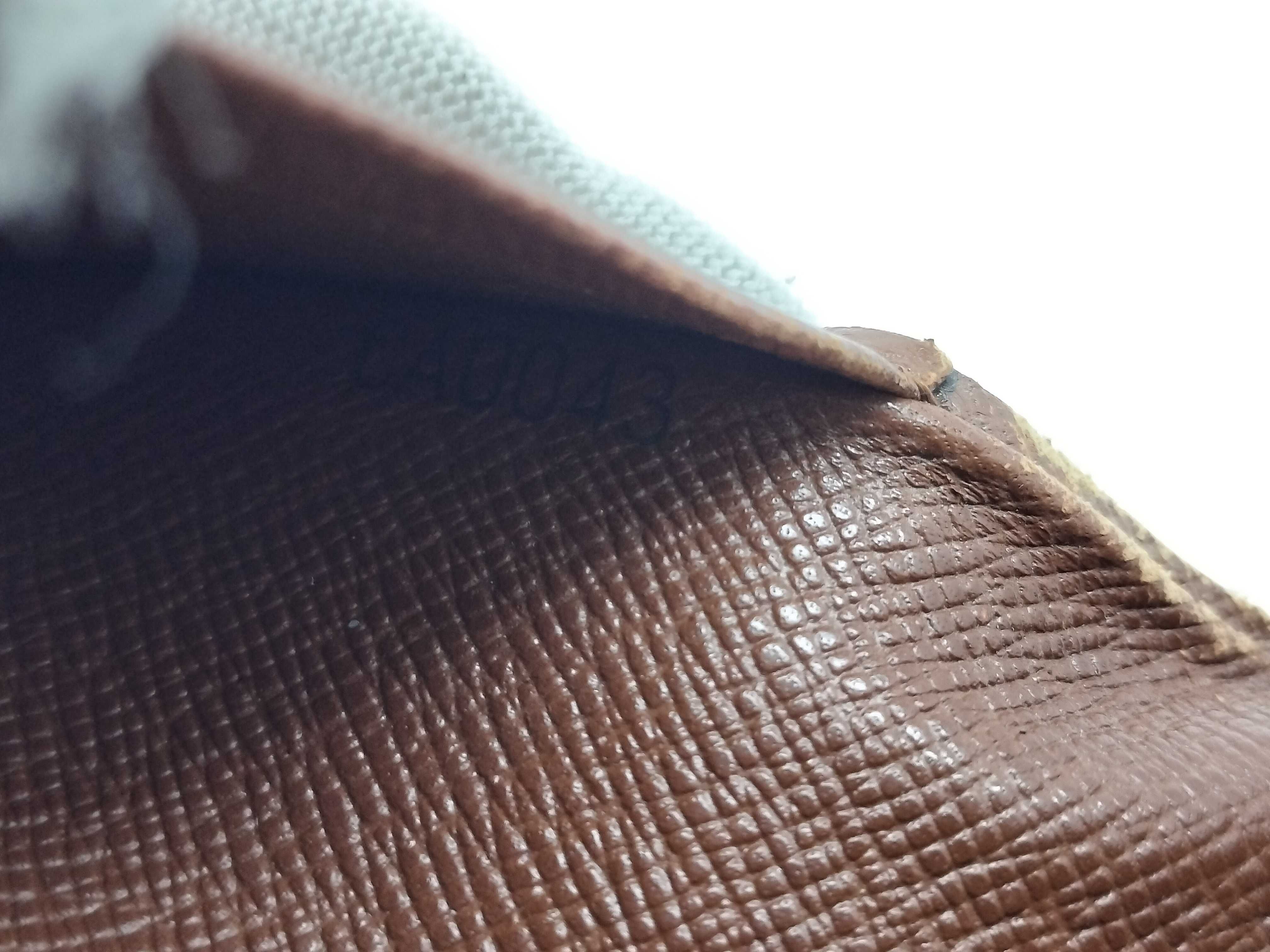 Monogram Enveloppe Carte de Visite Card Case — view 11