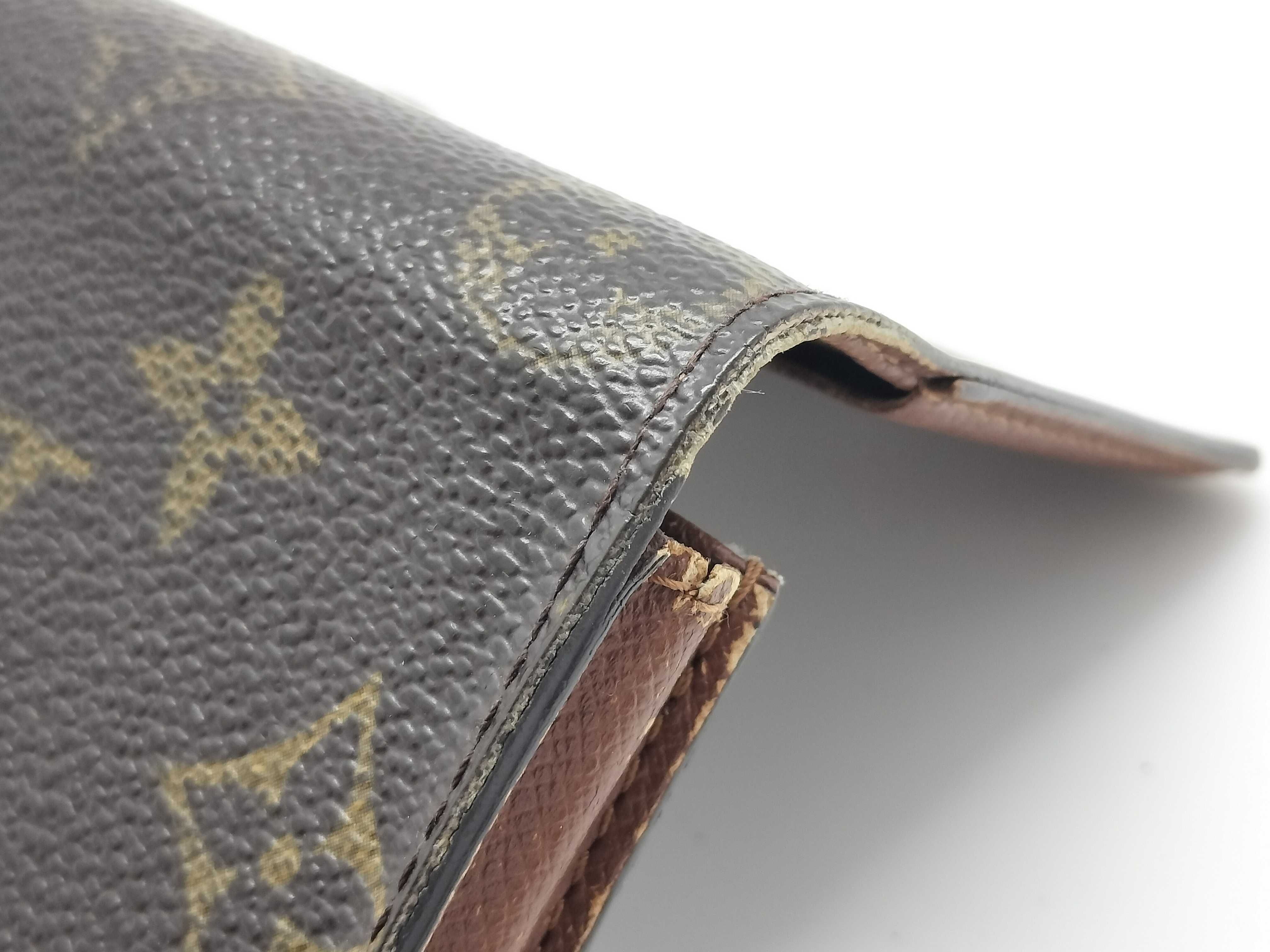 Monogram Enveloppe Carte de Visite Card Case — view 13