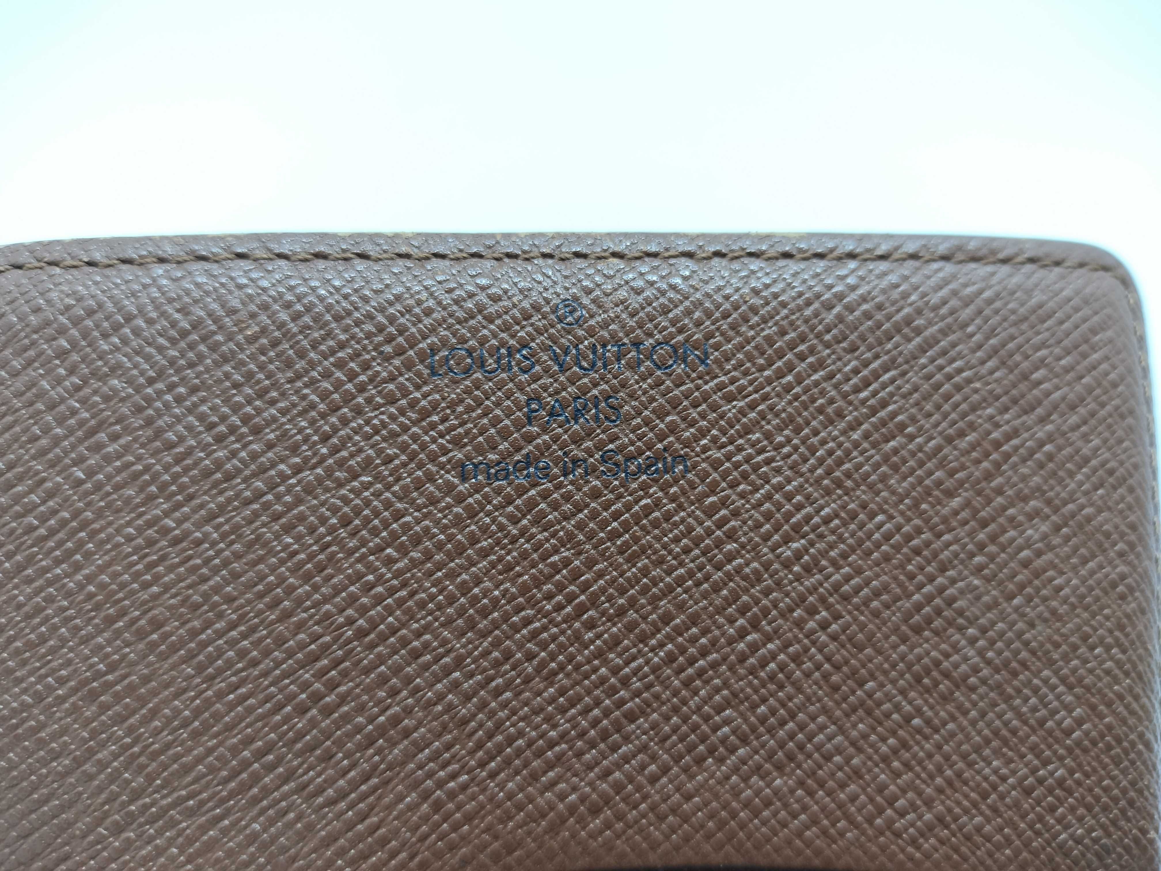 Monogram Enveloppe Carte de Visite Card Case — view 10