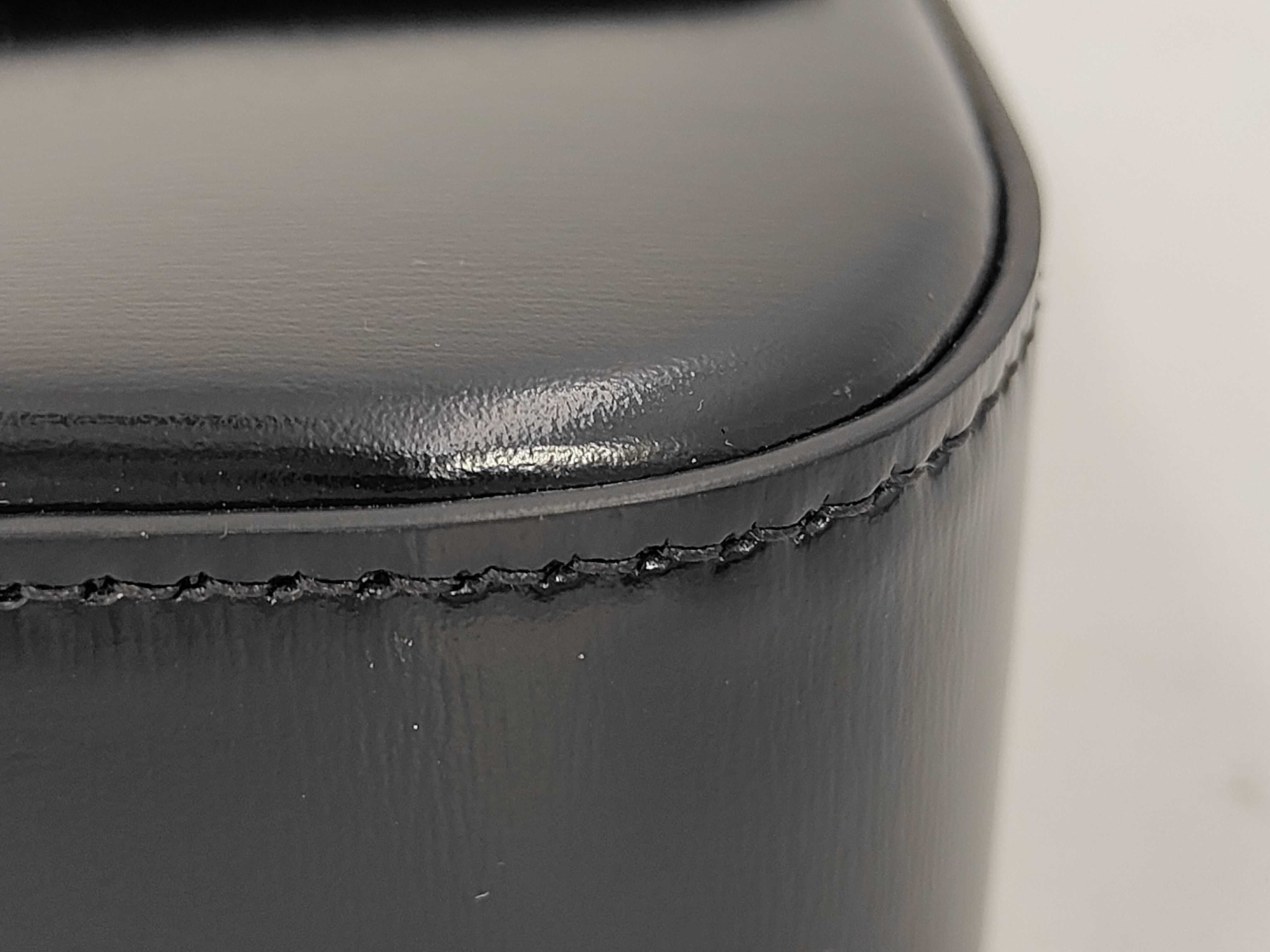 Triomphe Leather Black Handbag — view 7